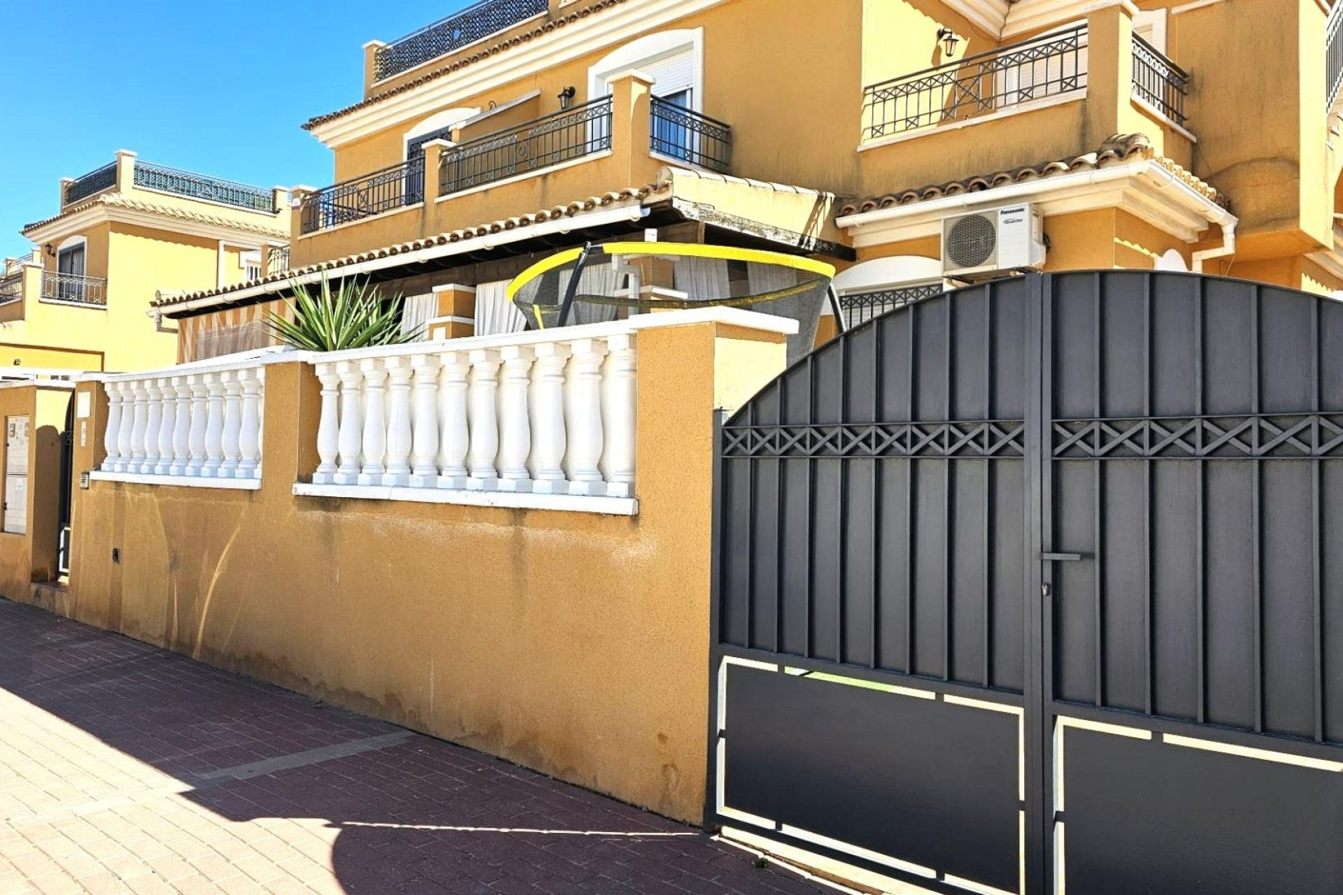 Resale - Townhouse - Torrevieja - Sector 25