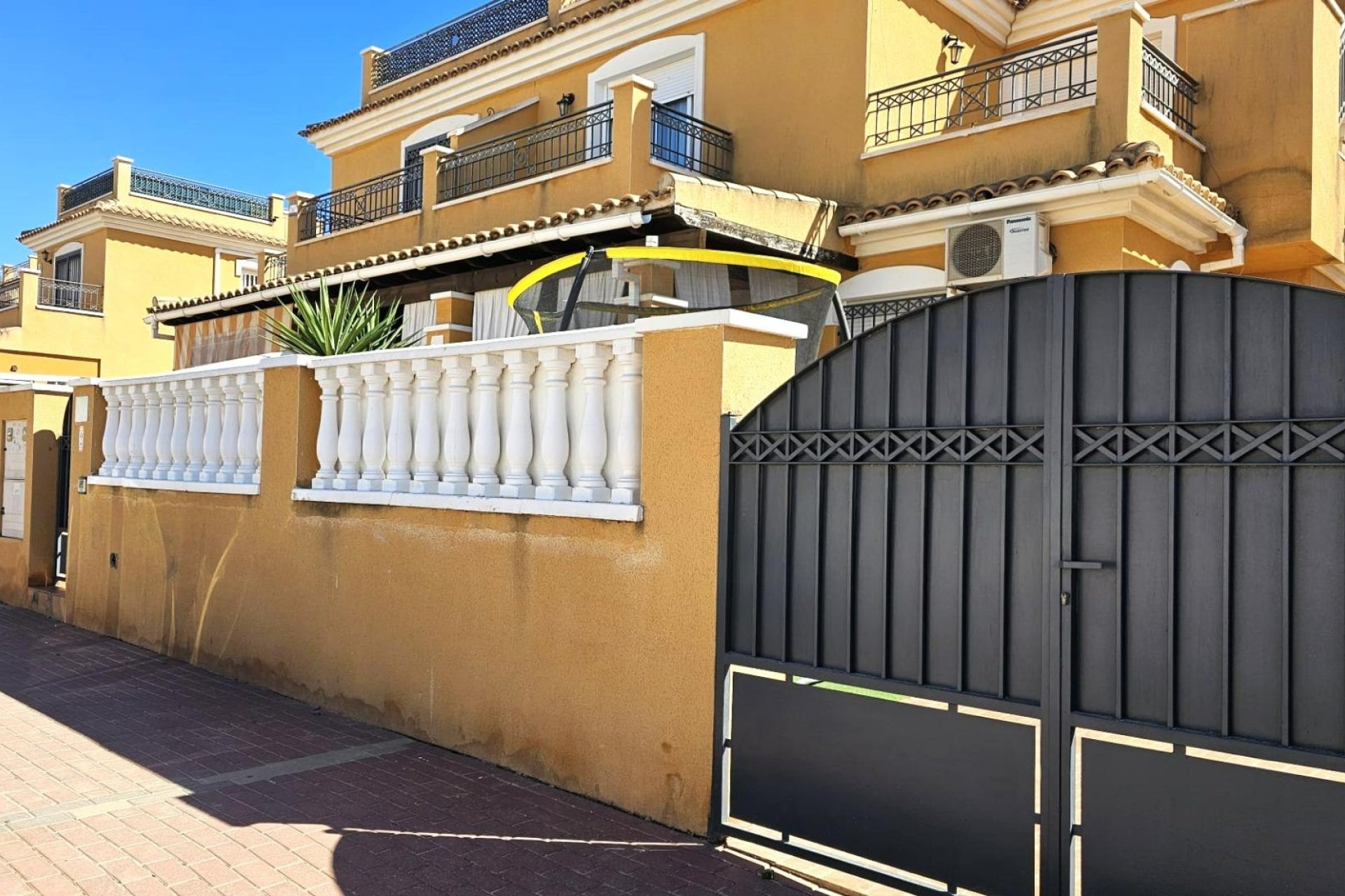 Resale - Townhouse - Torrevieja - Sector 25