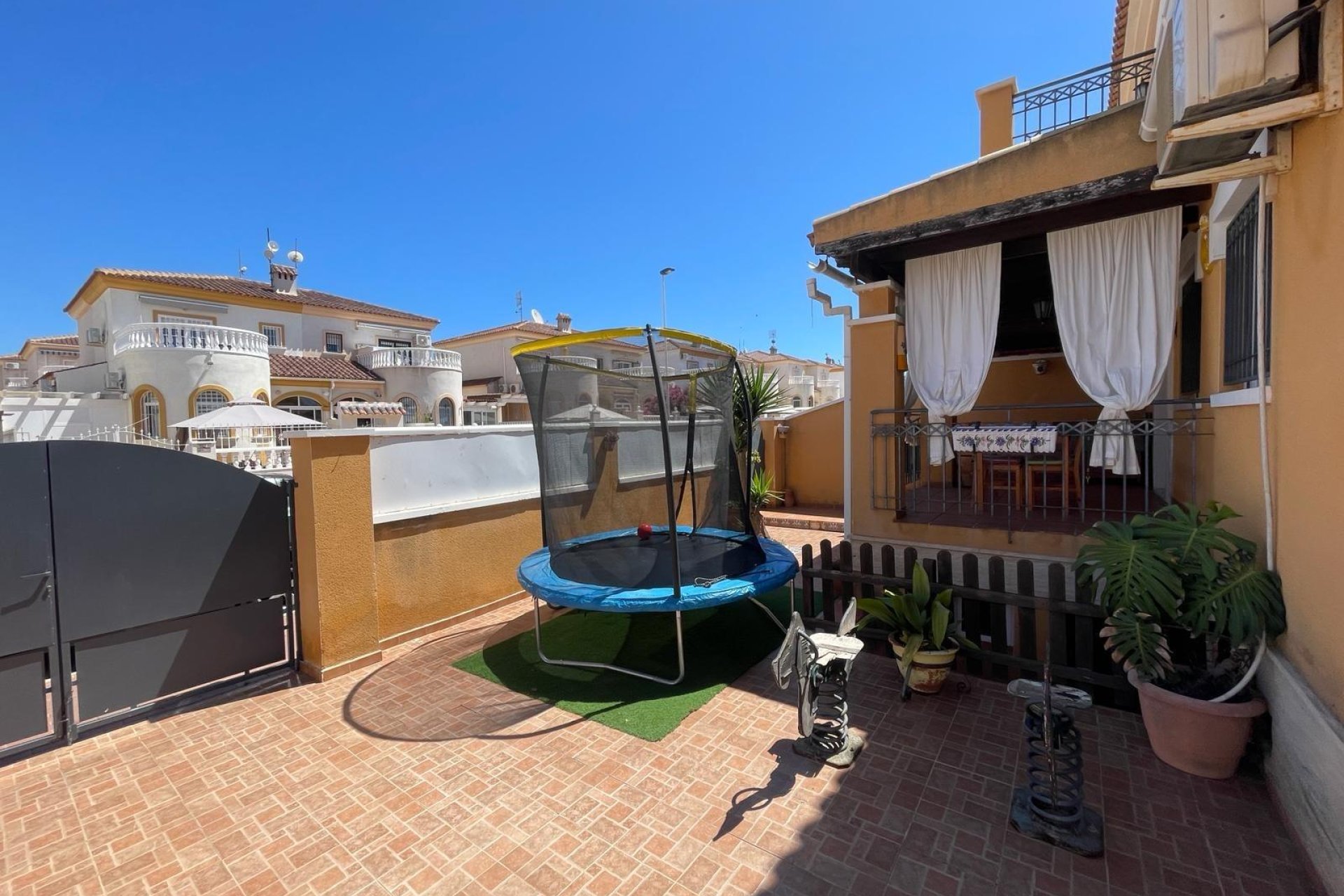 Resale - Townhouse - Torrevieja - Sector 25