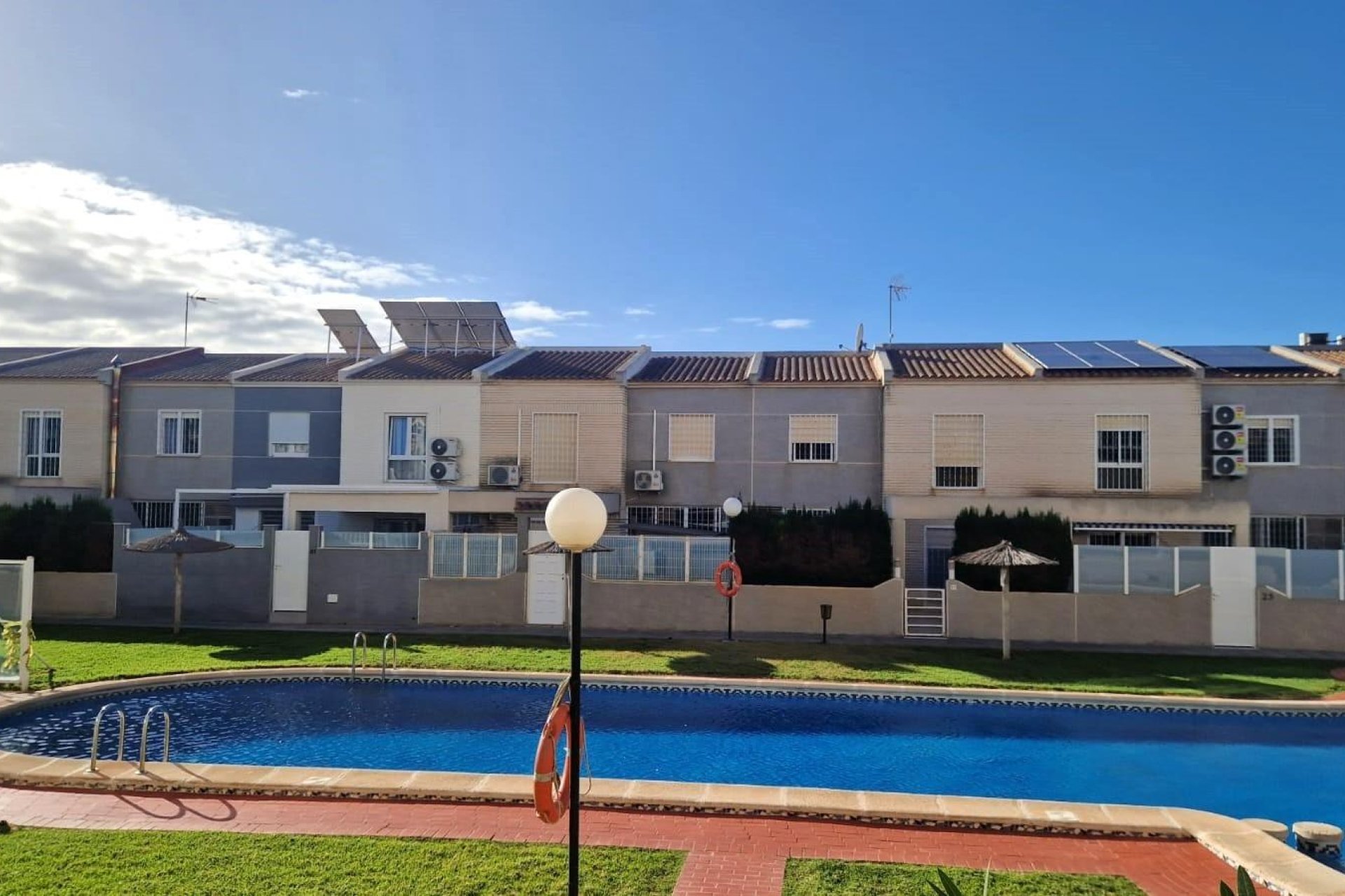 Resale - Townhouse - Torrevieja - Torreblanca