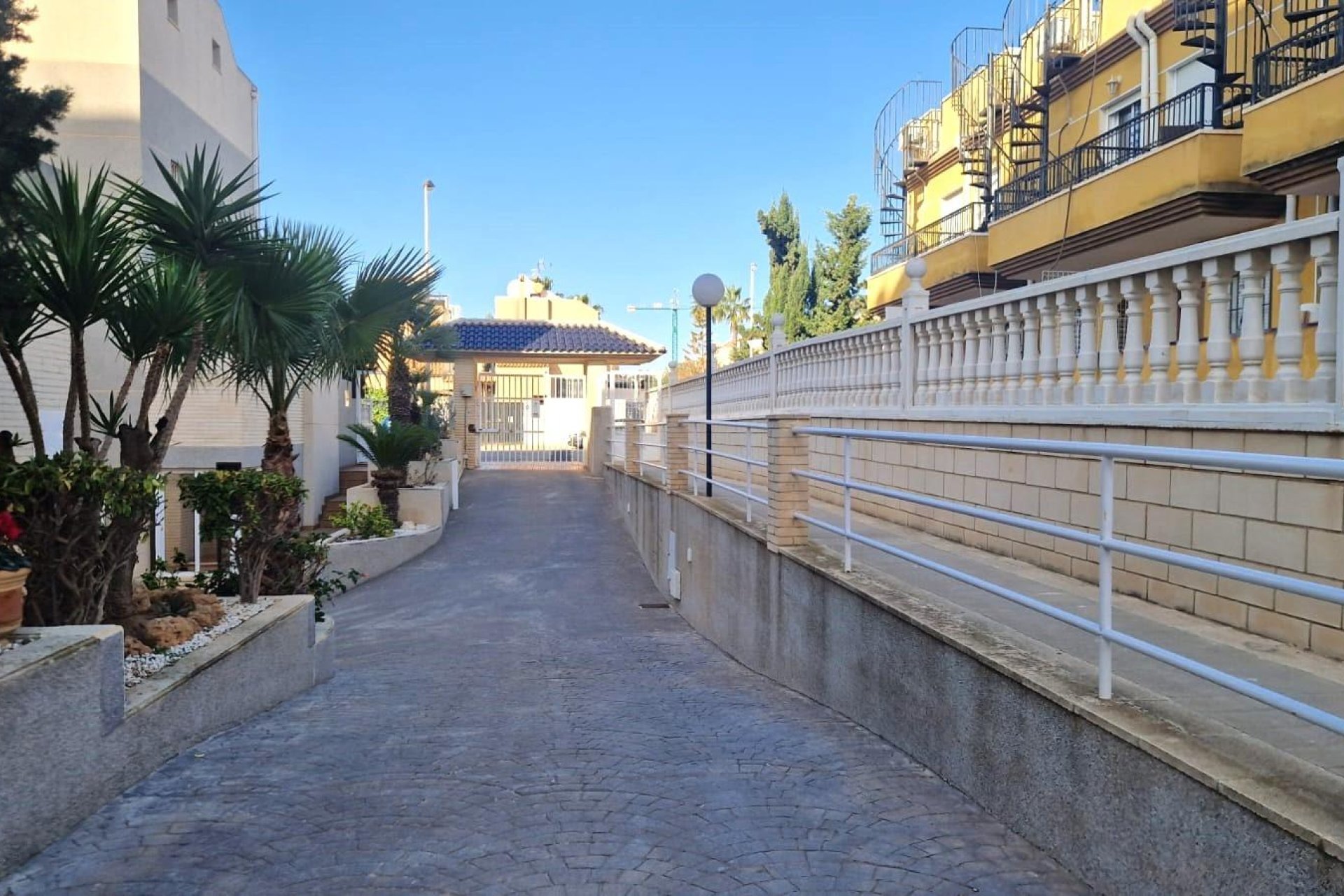 Resale - Townhouse - Torrevieja - Torreblanca