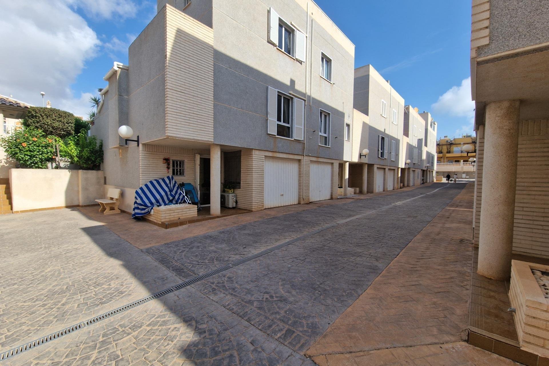 Resale - Townhouse - Torrevieja - Torreblanca