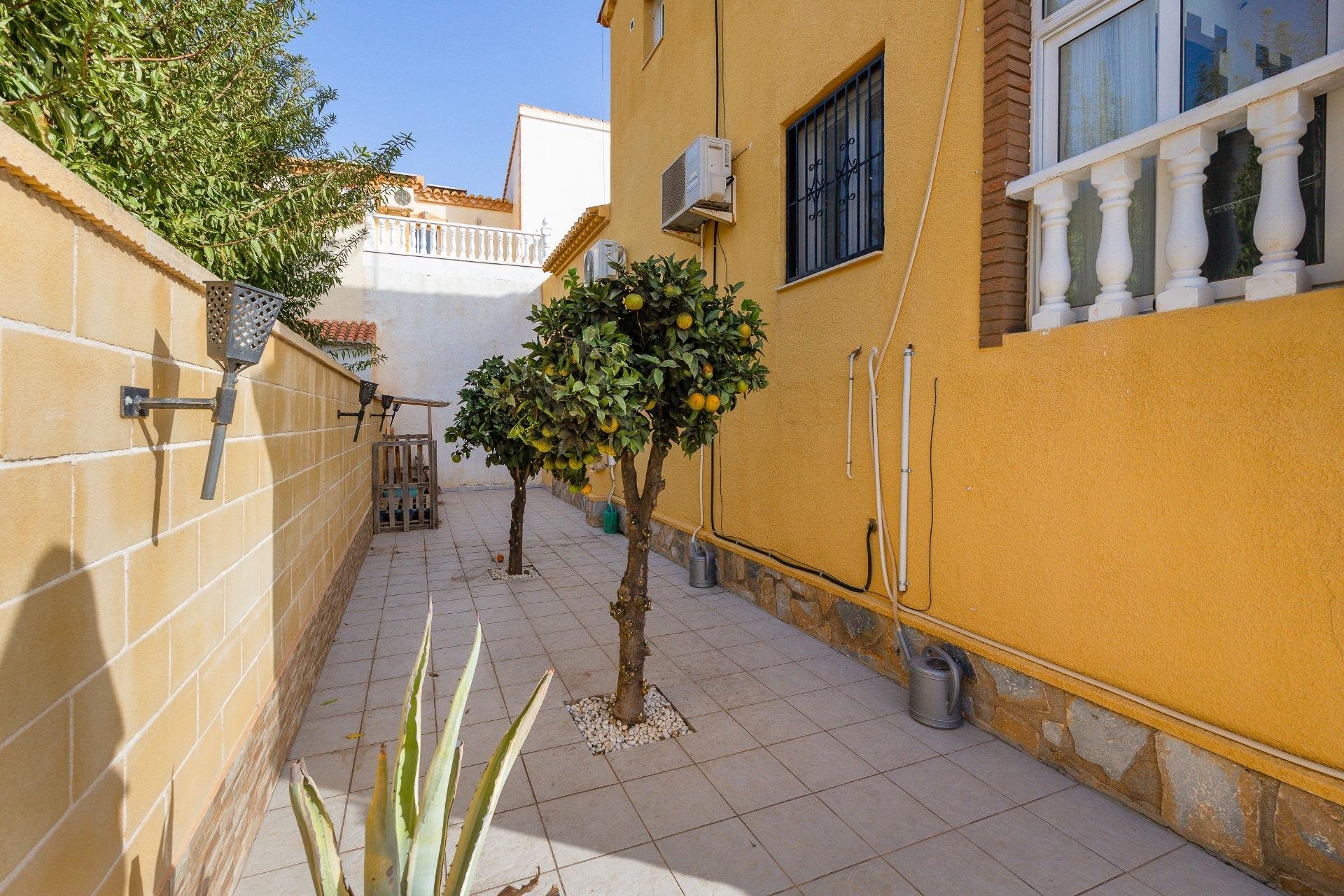 Resale - Townhouse - Torrevieja - Torreta florida