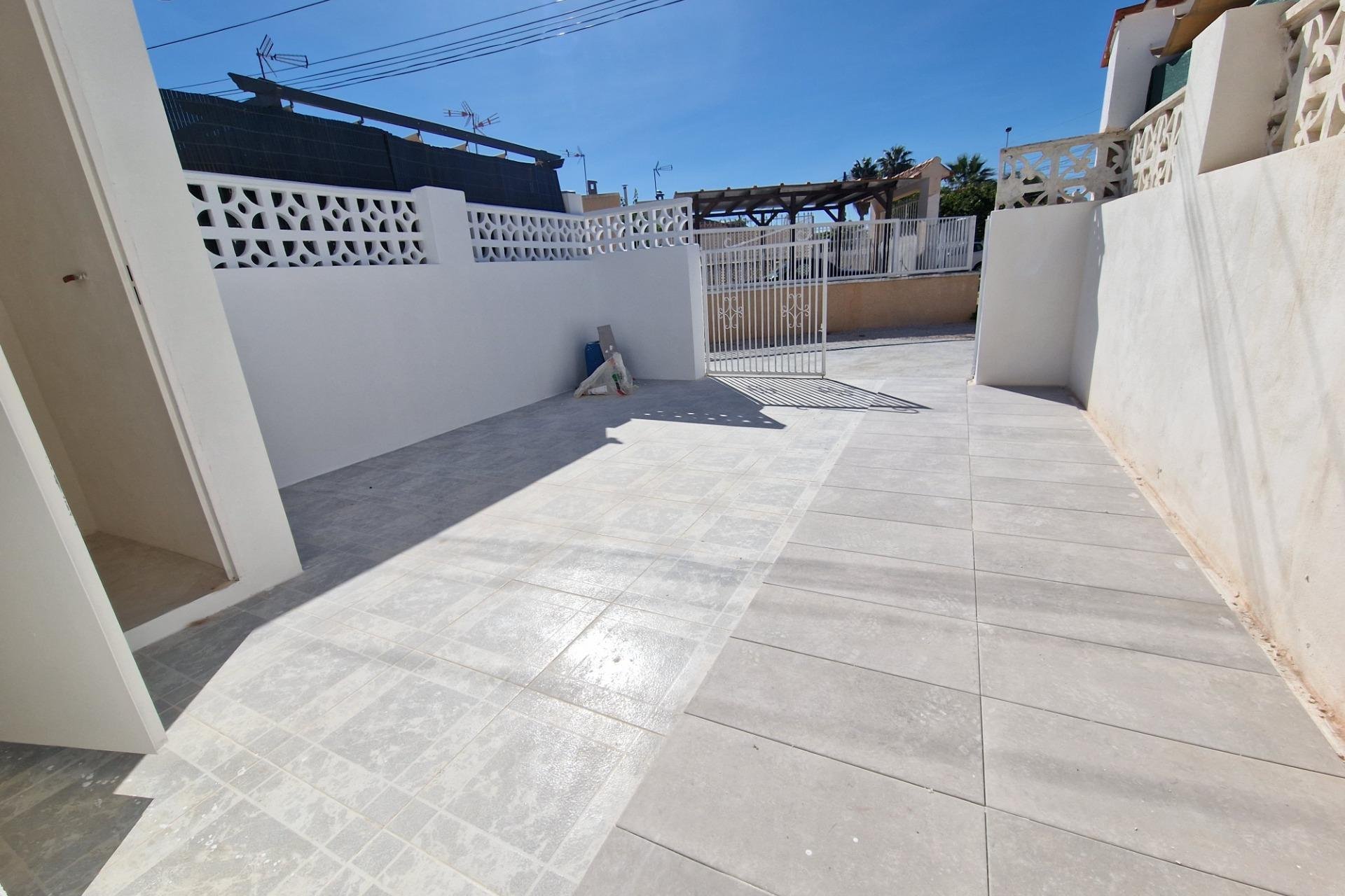 Resale - Townhouse - Torrevieja - Torretas