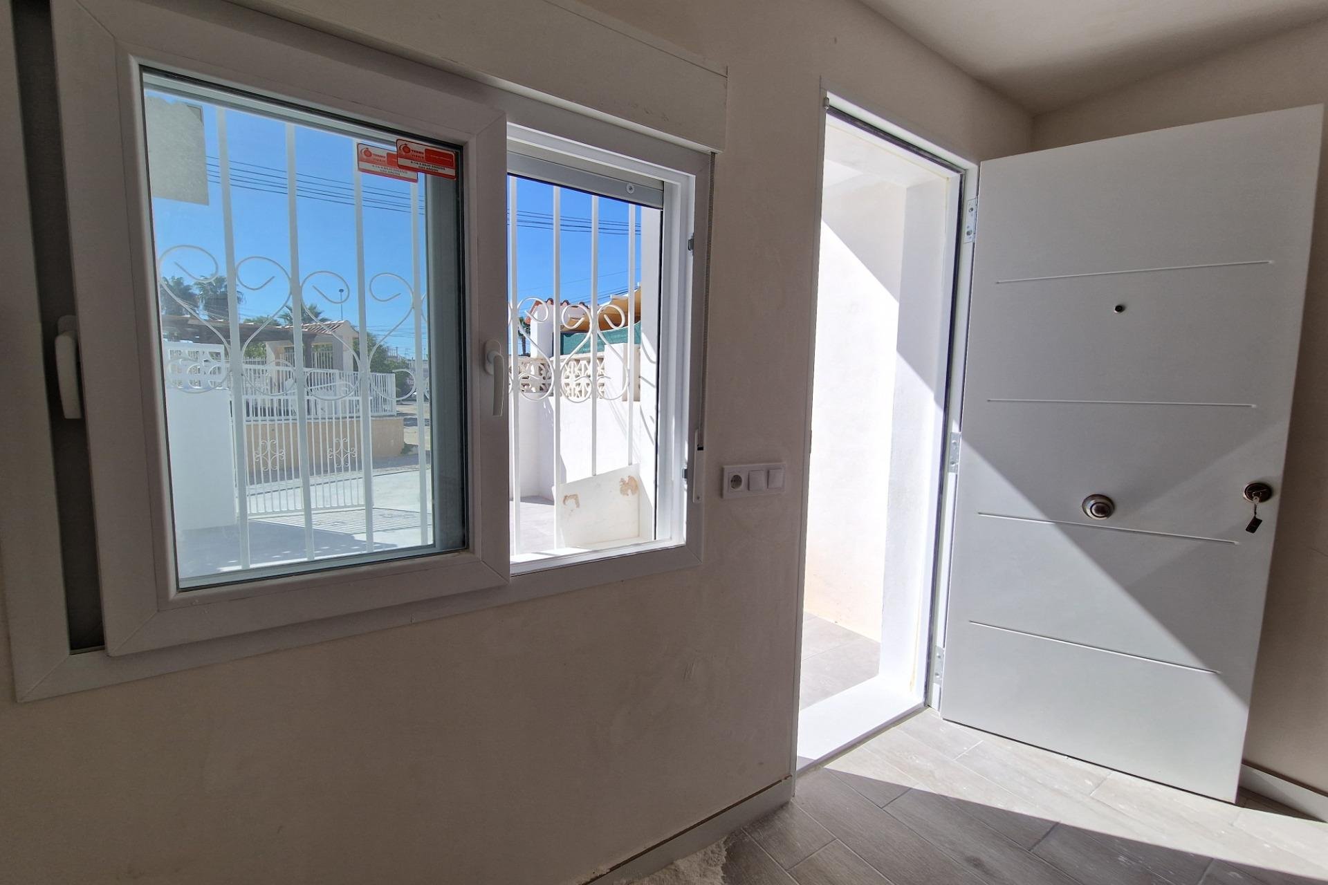 Resale - Townhouse - Torrevieja - Torretas