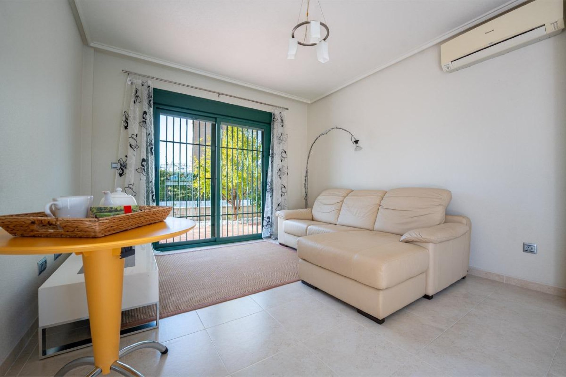 Resale - Villa - Ciudad quesada - Altos del golf i