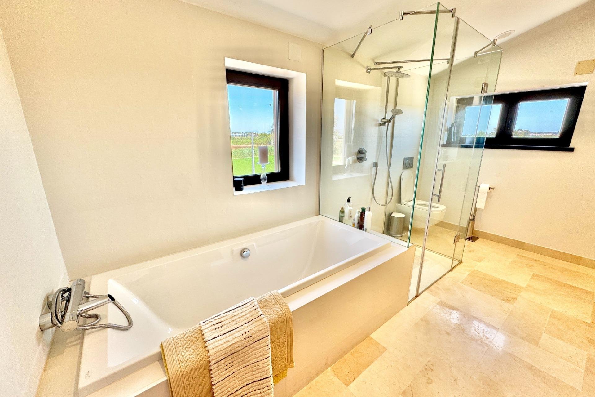 Resale - Villa de Lujo - Dolores - Comunidad valenciana