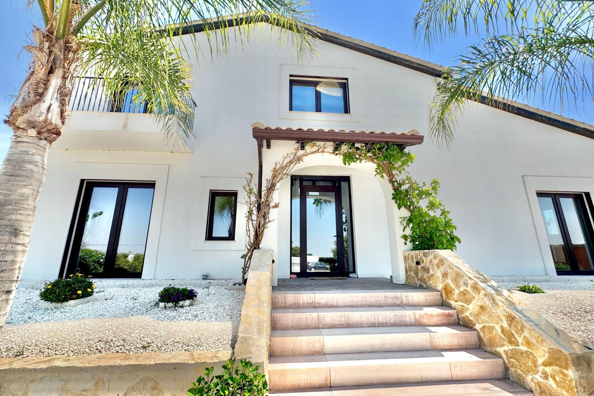 Resale - Villa de Lujo - Dolores - Comunidad valenciana