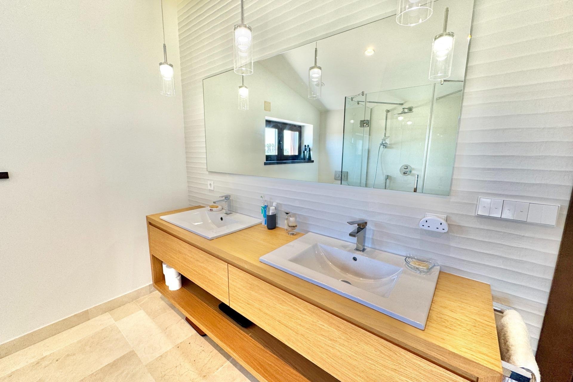 Resale - Villa de Lujo - Dolores - Comunidad valenciana