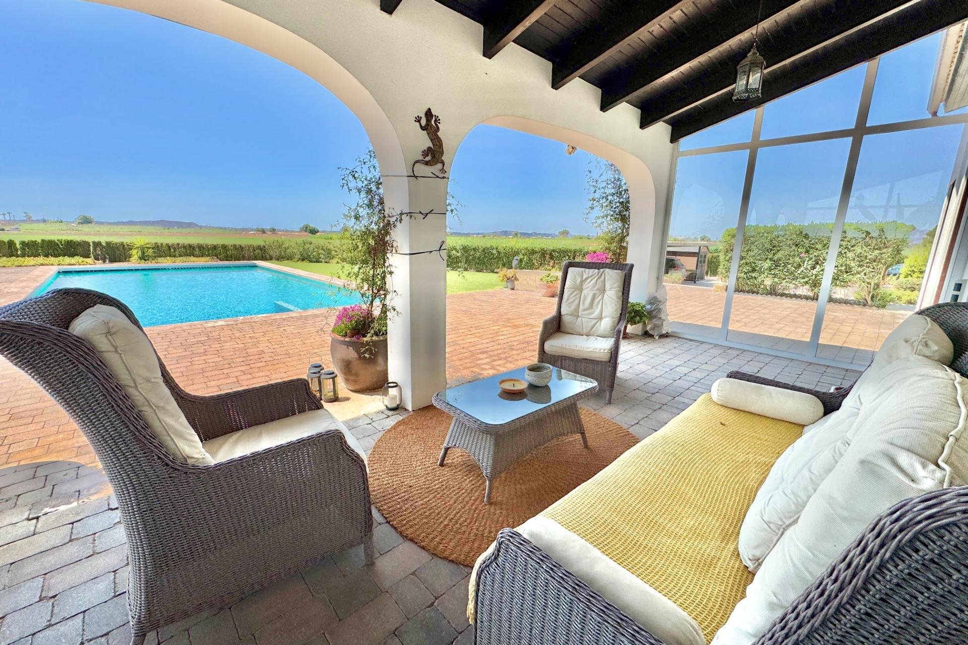 Resale - Villa de Lujo - Dolores - Comunidad valenciana