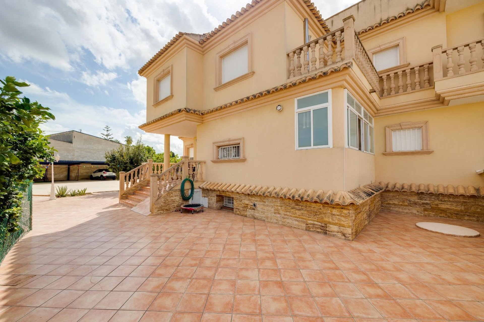 Resale - Villa de Lujo - Orihuela - Desamparados-Hurchillo-Torremendo