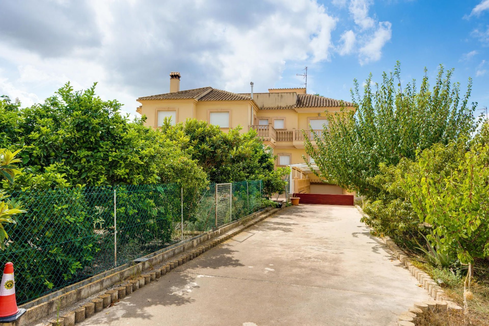 Resale - Villa de Lujo - Orihuela - Desamparados-Hurchillo-Torremendo