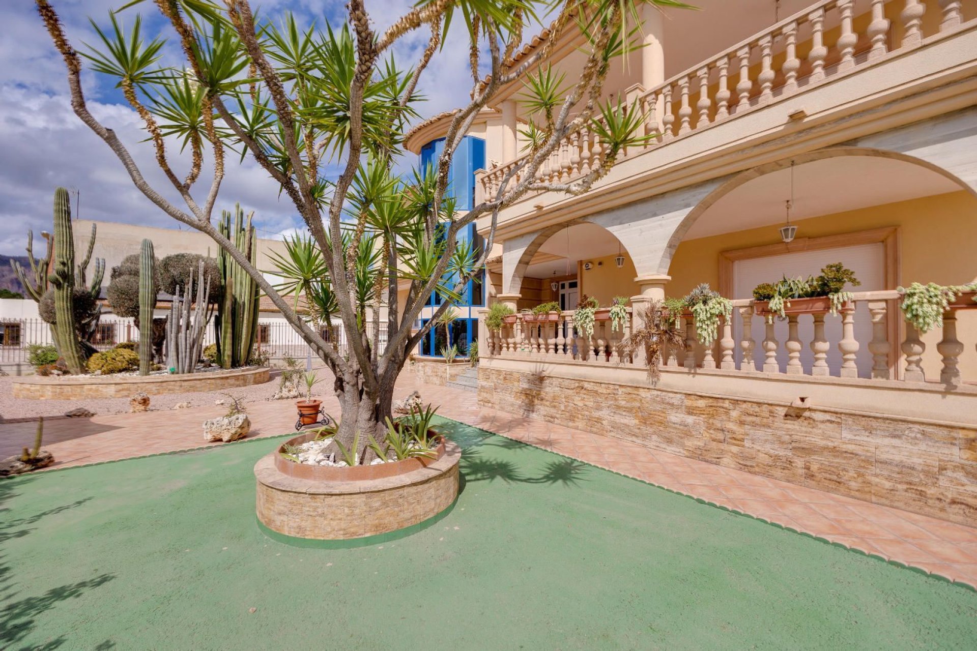 Resale - Villa de Lujo - Orihuela - Desamparados-Hurchillo-Torremendo