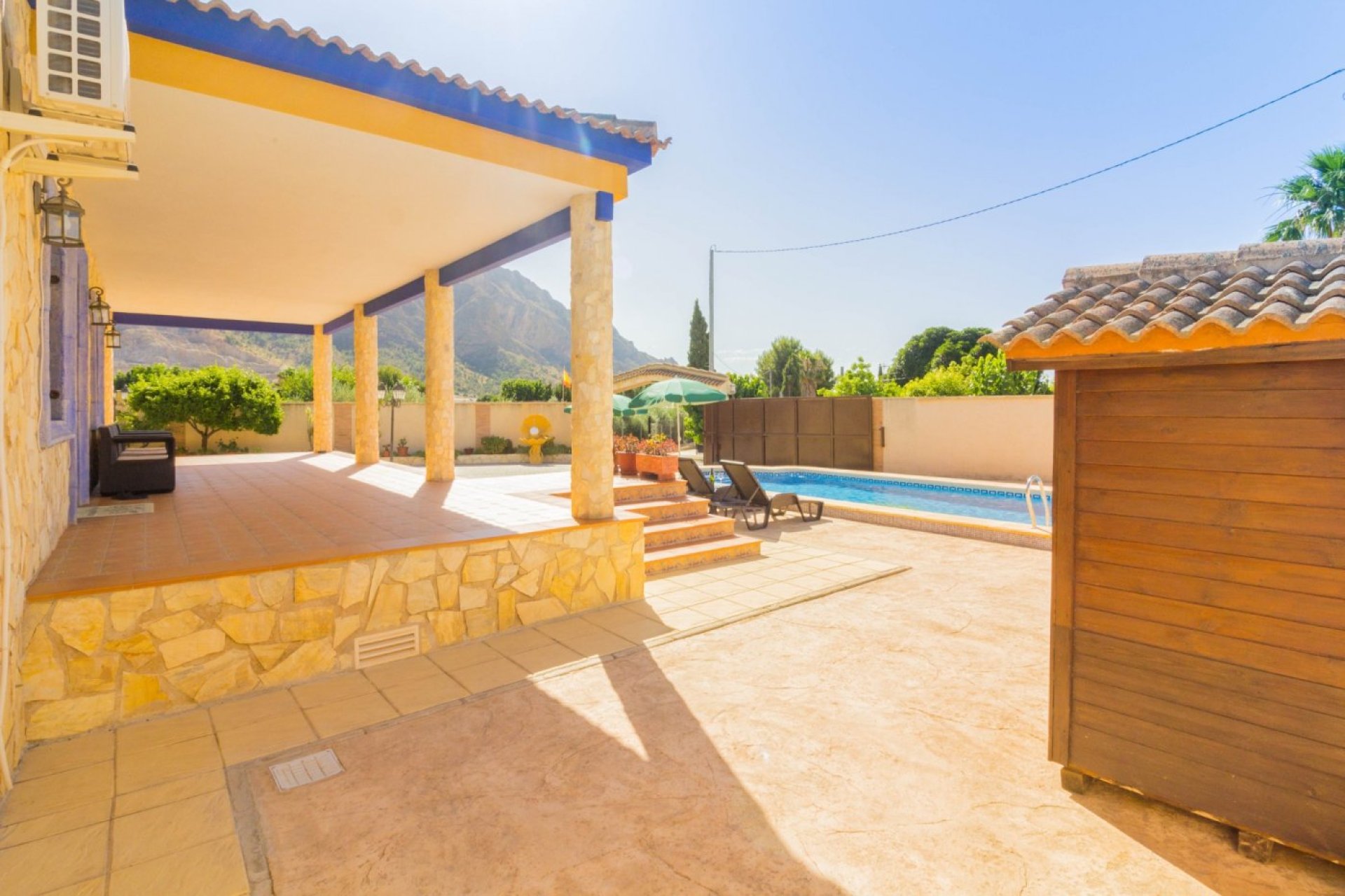 Resale - Villa de Lujo - Redován