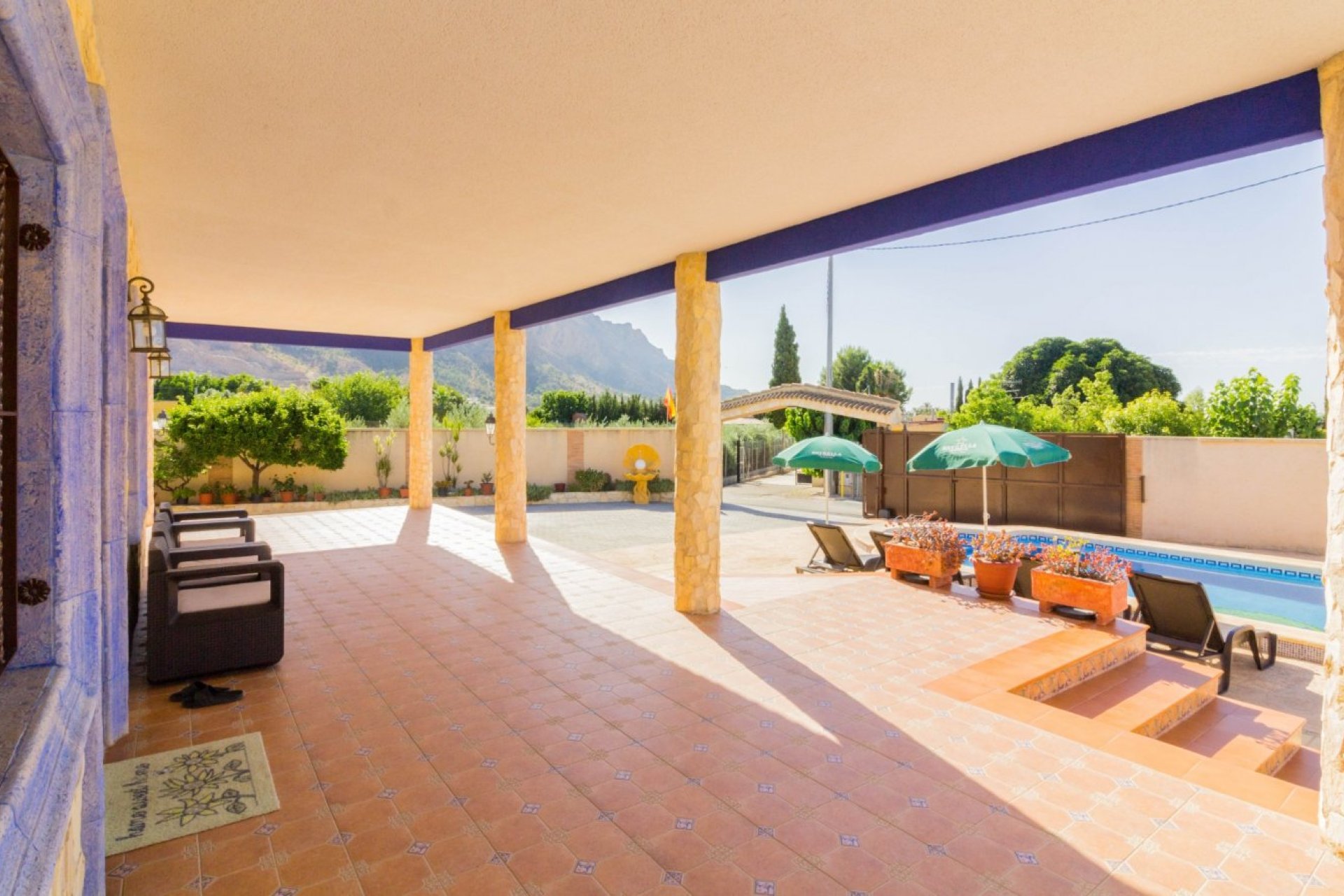 Resale - Villa de Lujo - Redován