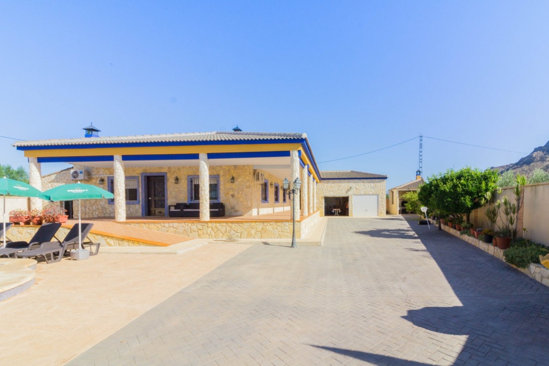 Resale - Villa de Lujo - Redován