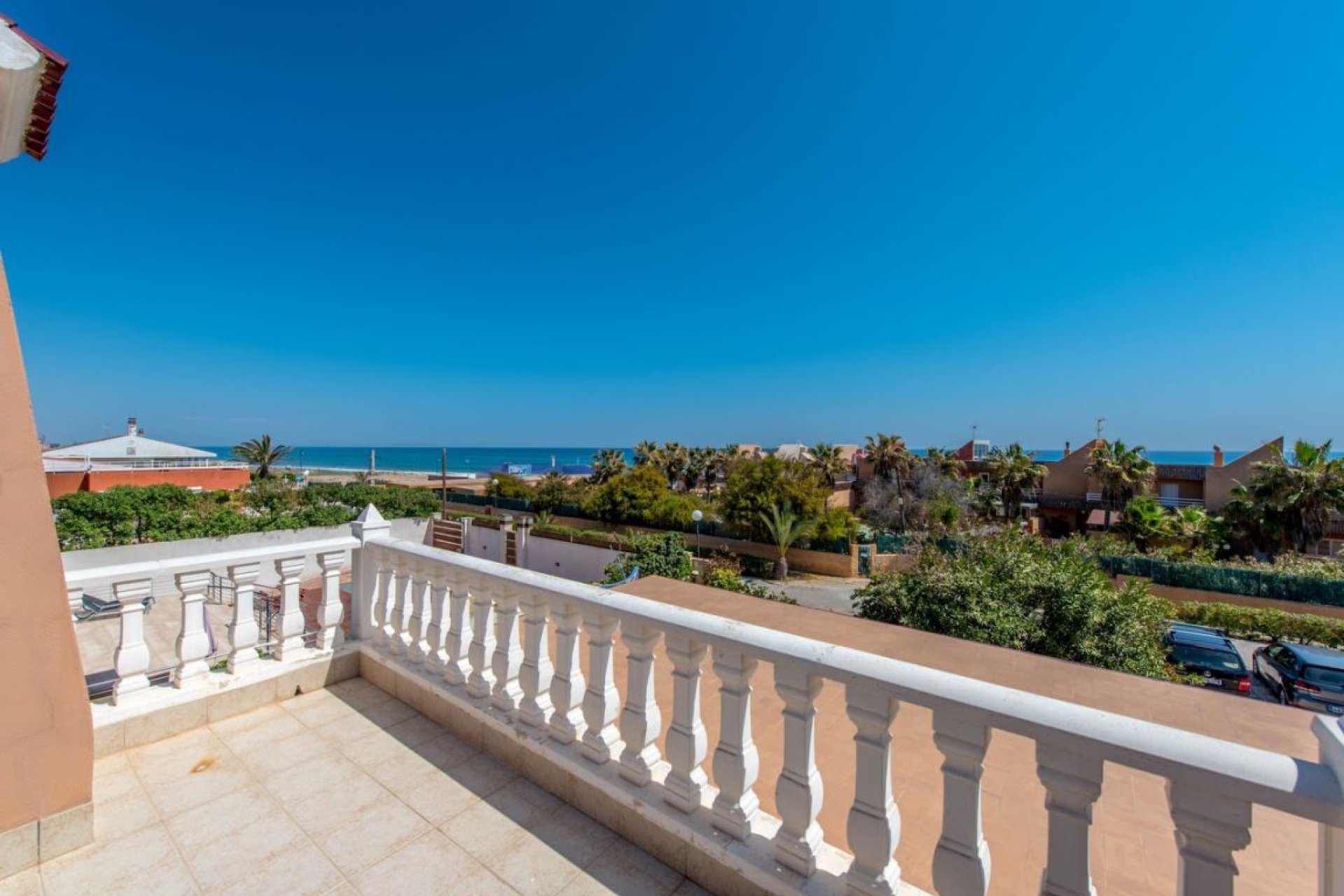 Resale - Villa de Lujo - Torrevieja - Torre la mata