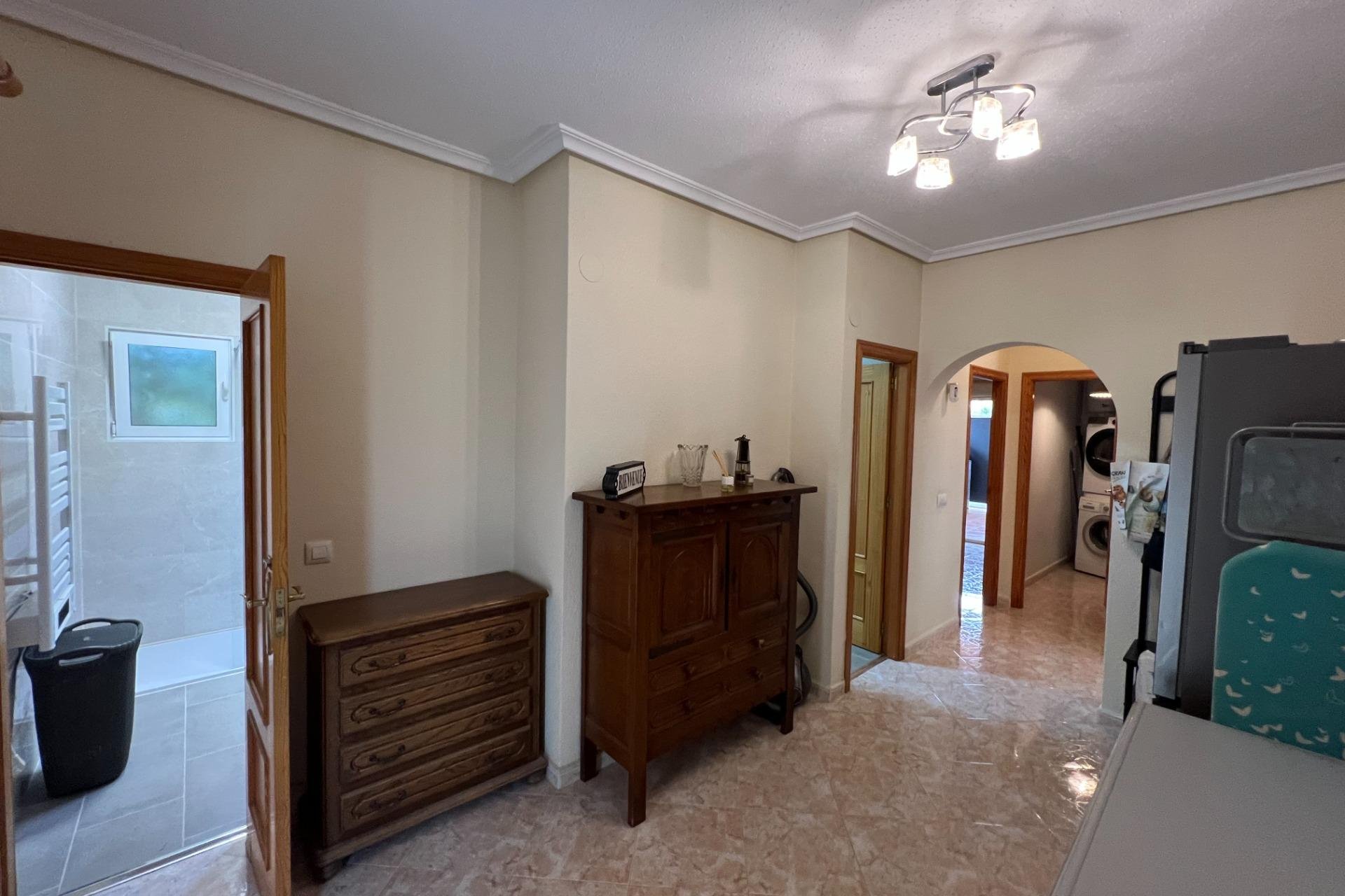 Resale - Villa - Dolores - CMNO. ESCORREDOR