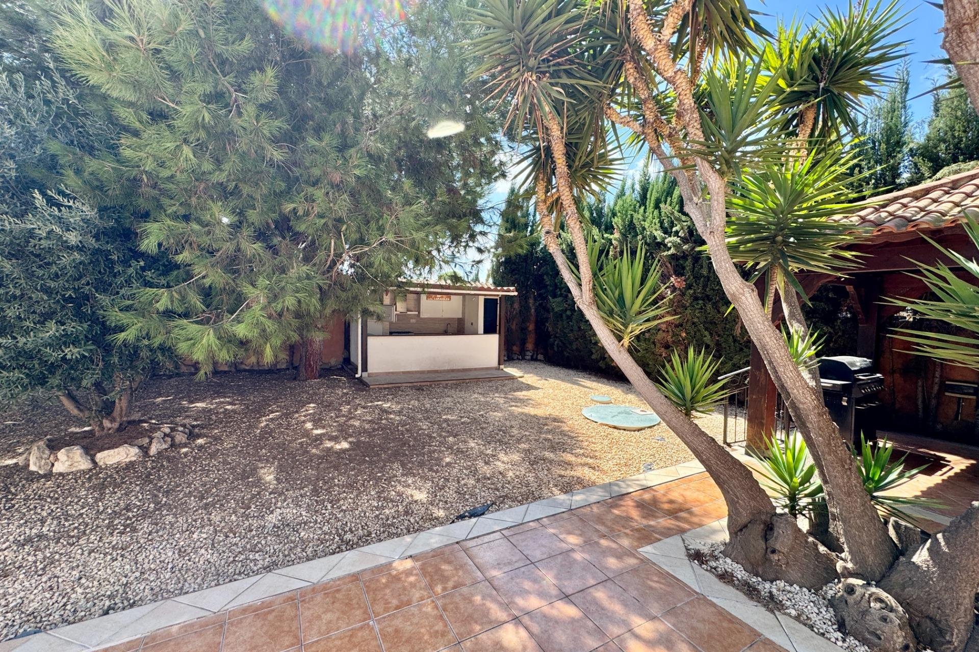 Resale - Villa - Dolores - CMNO. ESCORREDOR