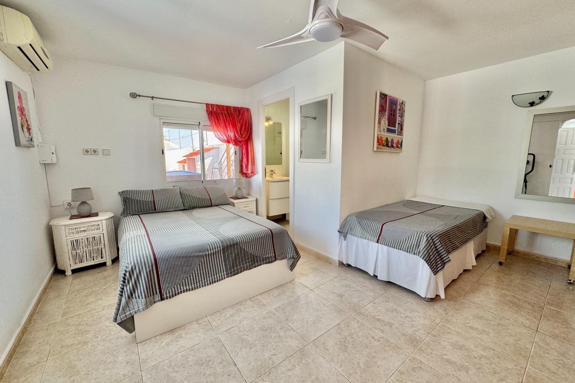 Resale - Villa - Dolores - Comunidad valenciana