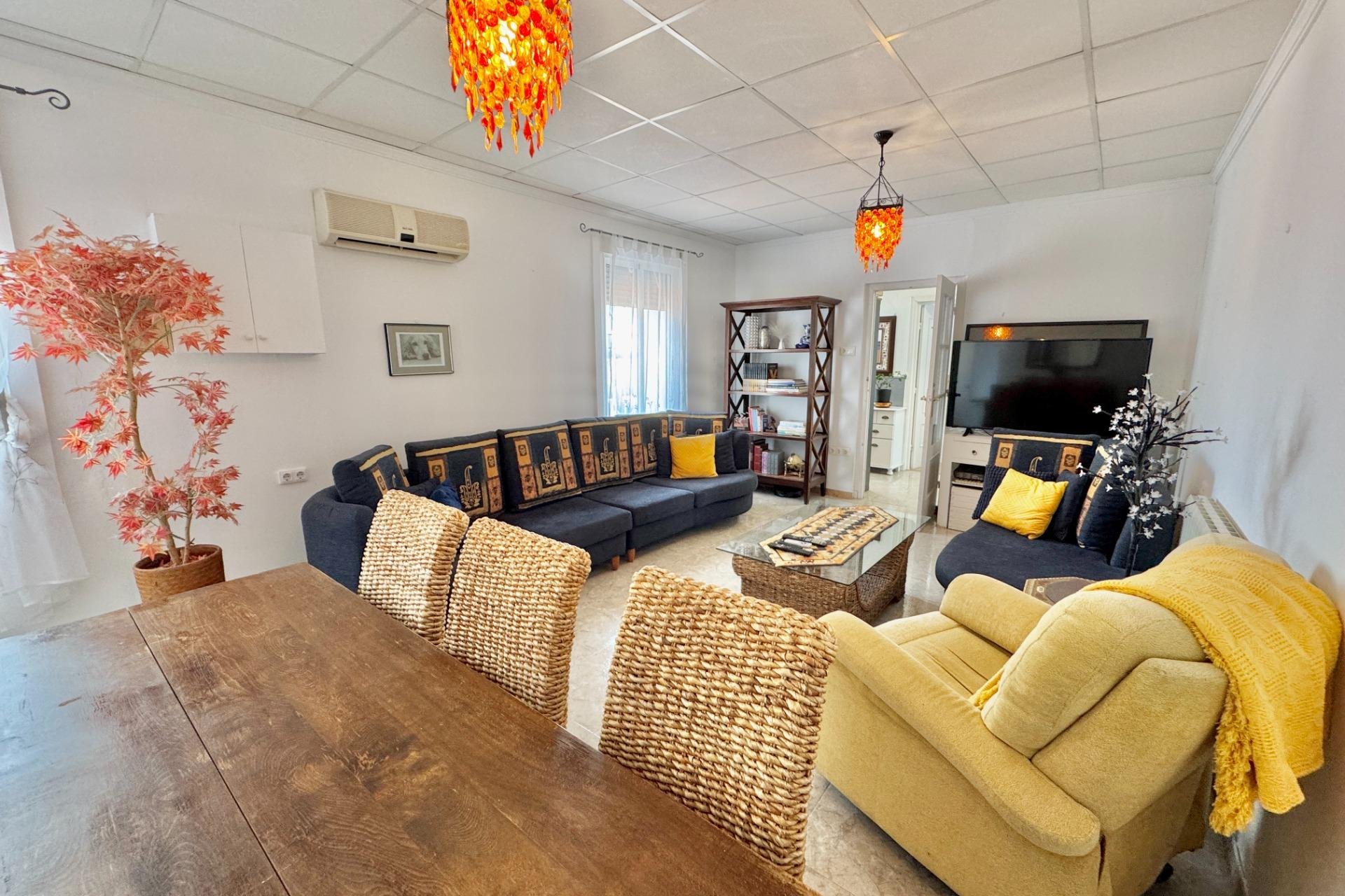 Resale - Villa - Dolores - Comunidad valenciana