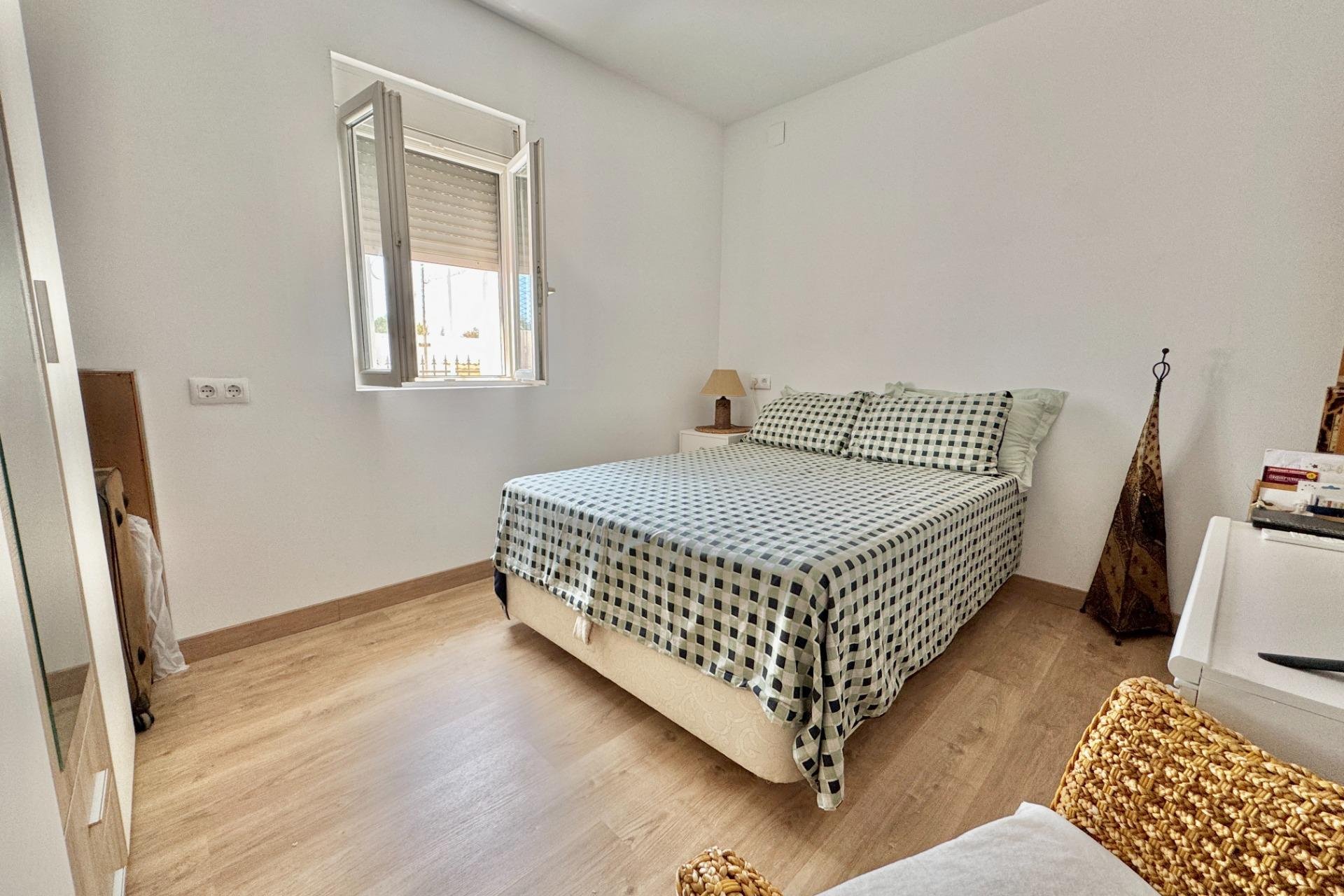 Resale - Villa - Dolores - Comunidad valenciana