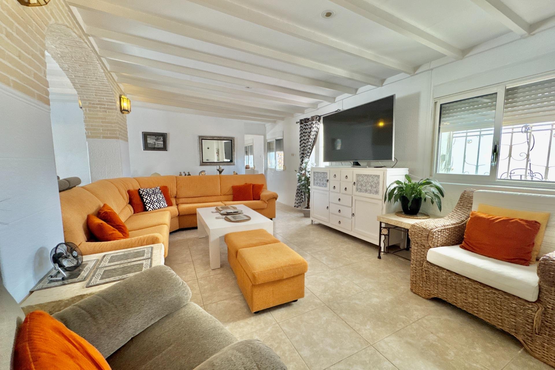 Resale - Villa - Dolores - Comunidad valenciana