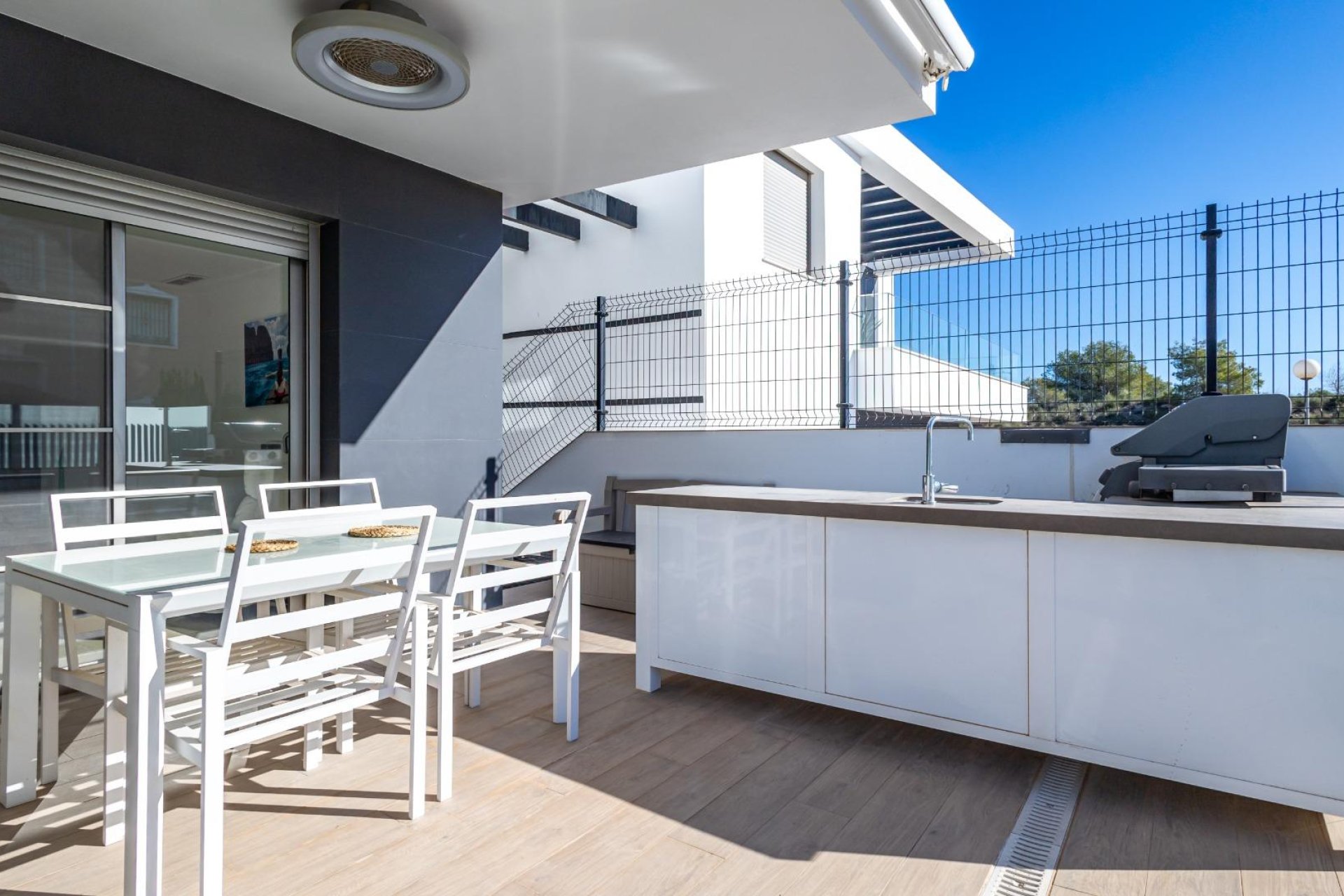 Resale - Villa - Orihuela Costa - PAU 8