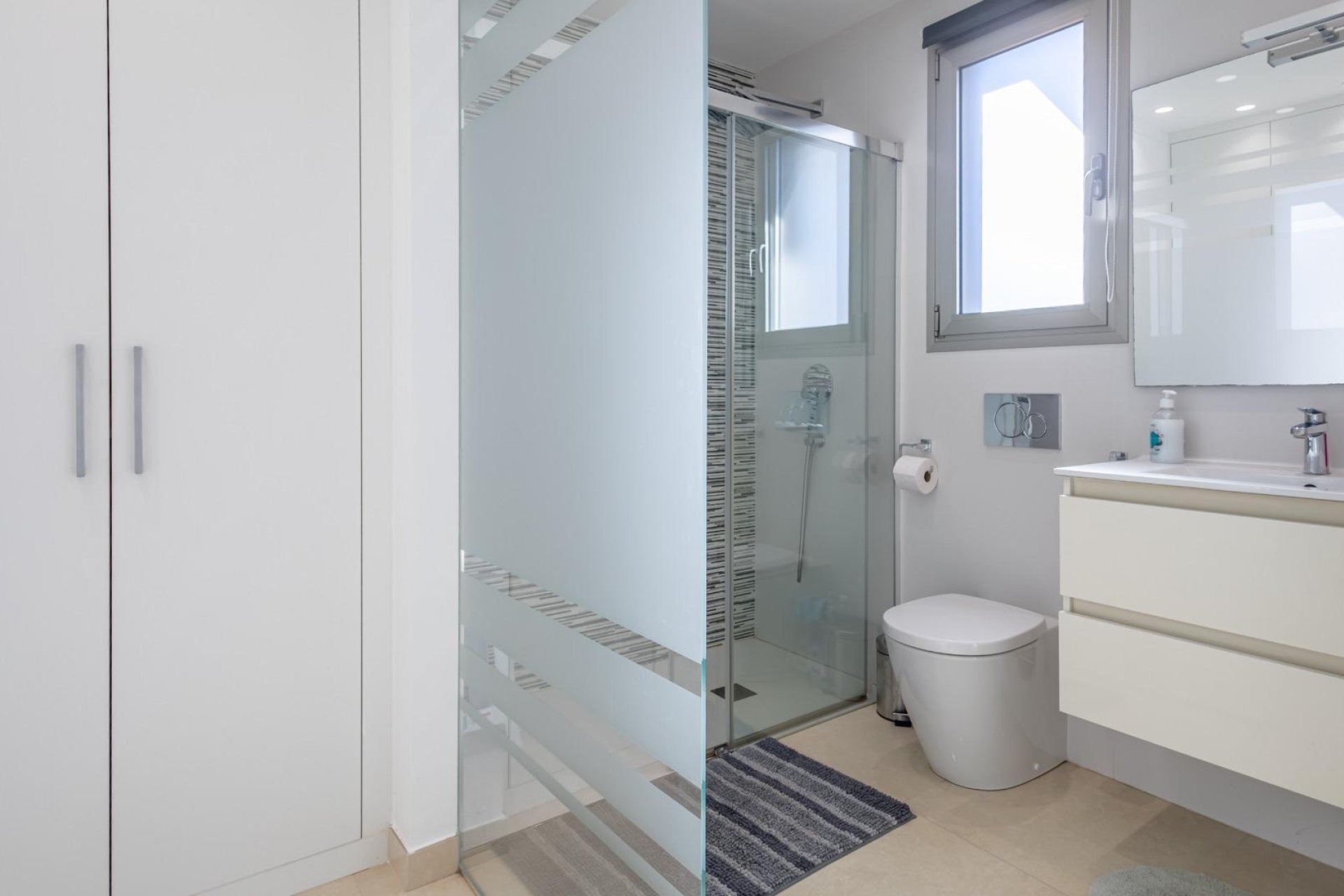 Resale - Villa - Orihuela Costa - PAU 8