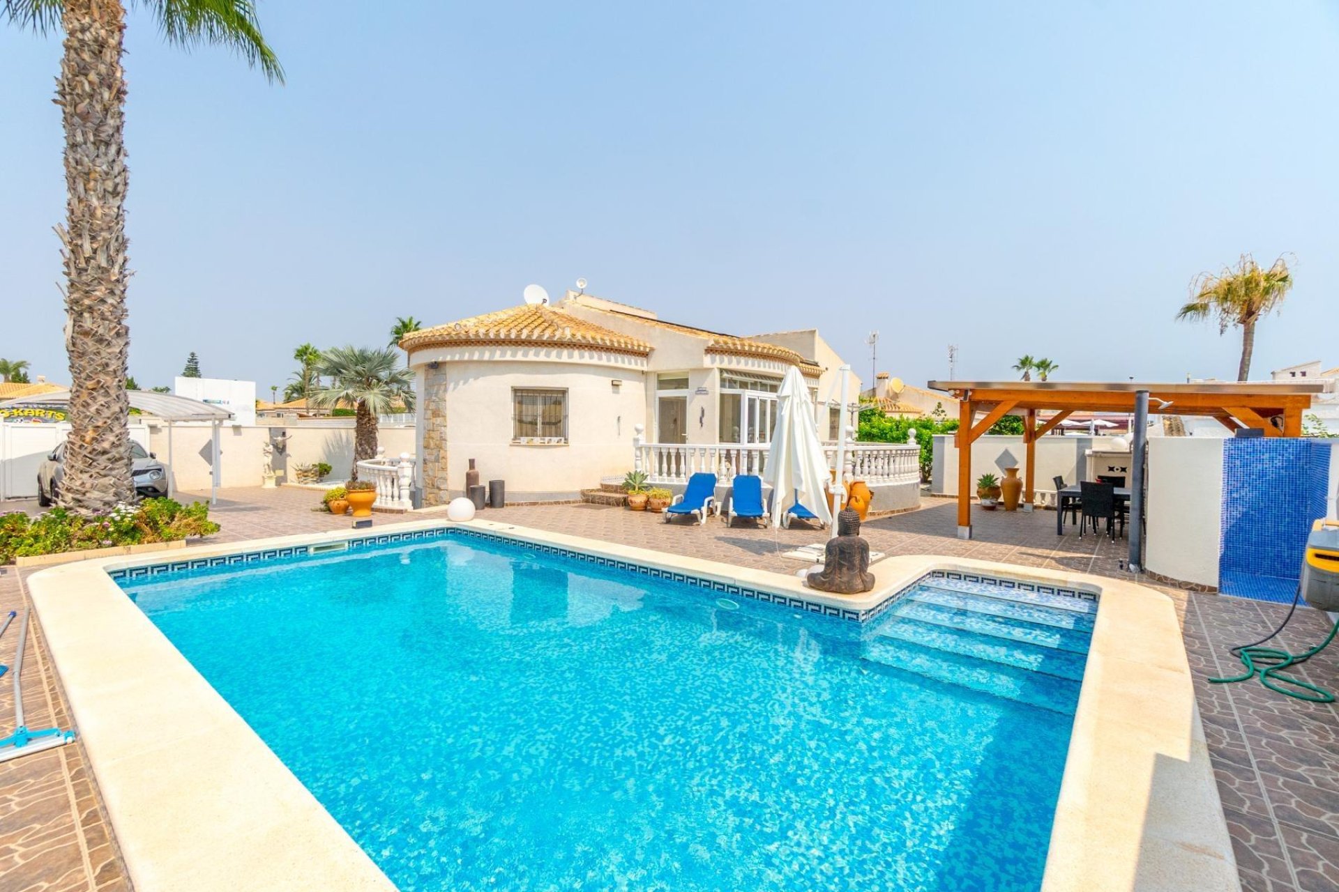 Resale - Villa - Orihuela Costa - Playa Flamenca