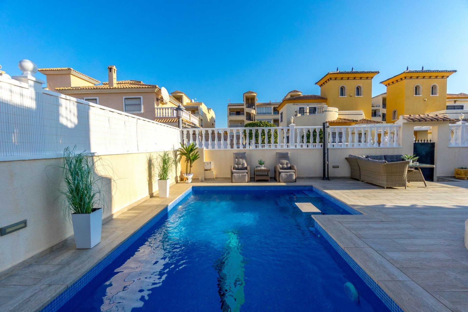 Resale - Villa - Orihuela - Urbanización Perla del Mar