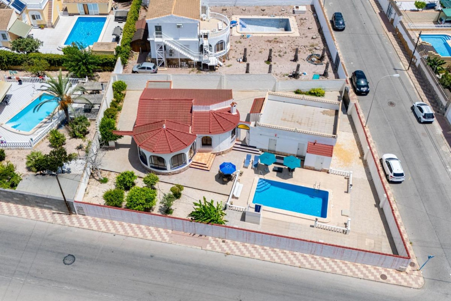 Resale - Villa - Torrevieja - La Siesta - El Salado - Torreta