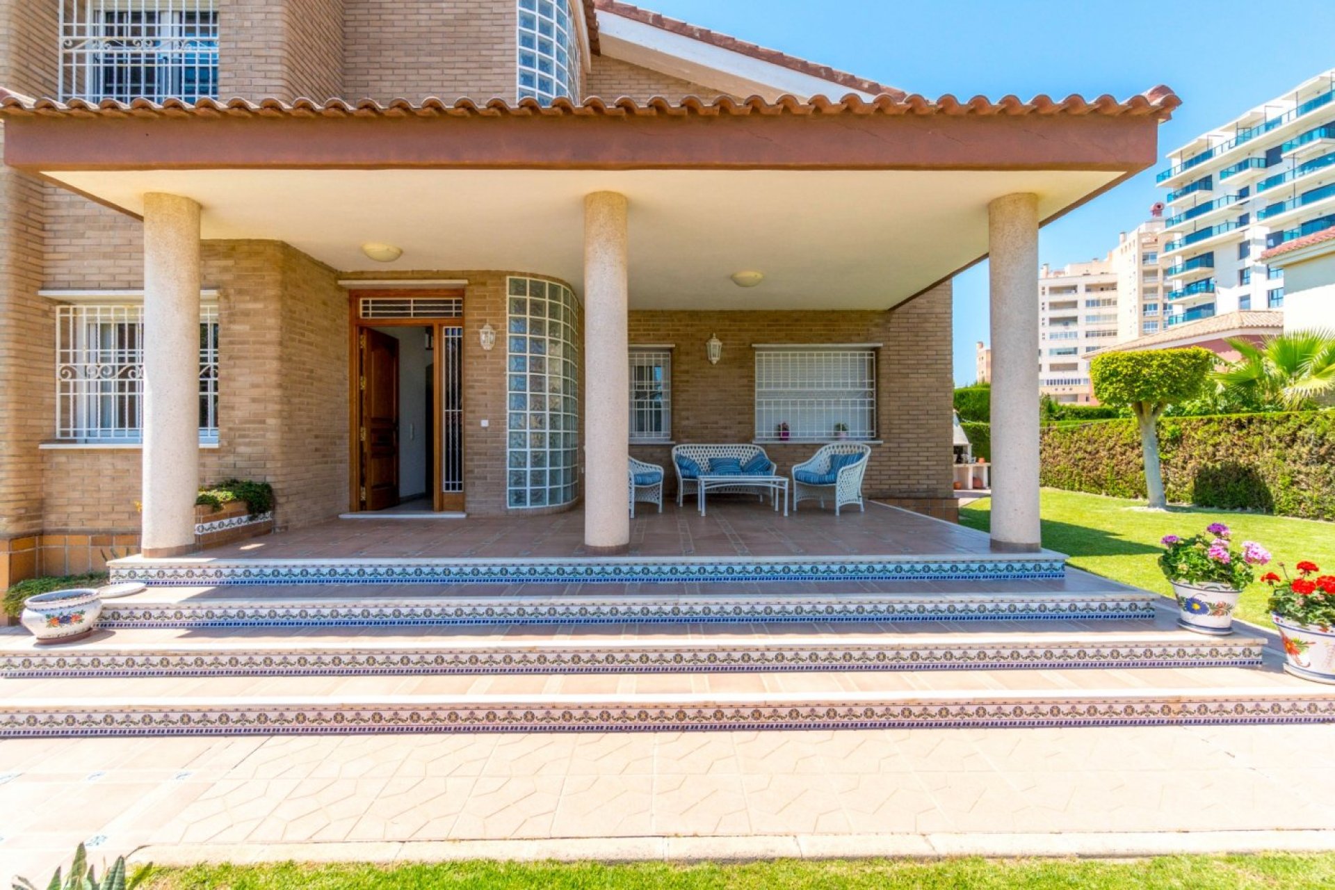 Resale - Villa - Torrevieja - La veleta