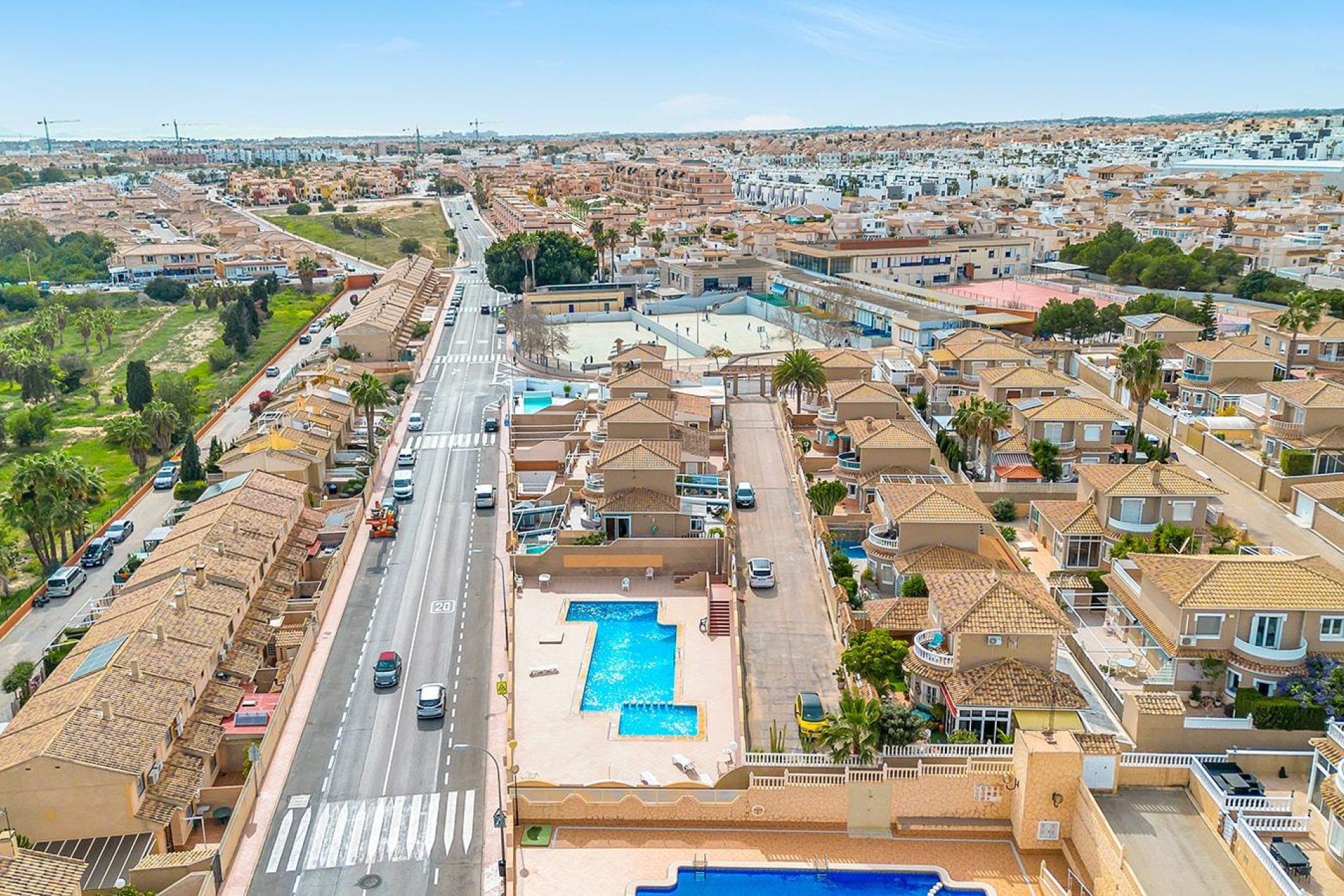 Resale - Villa - Torrevieja - Los Balcones - Los Altos del Edén