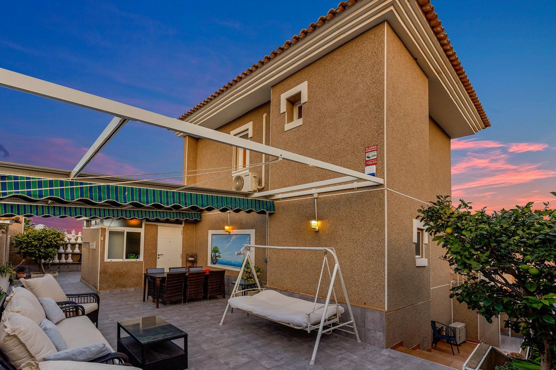 Resale - Villa - Torrevieja - Los Balcones - Los Altos del Edén