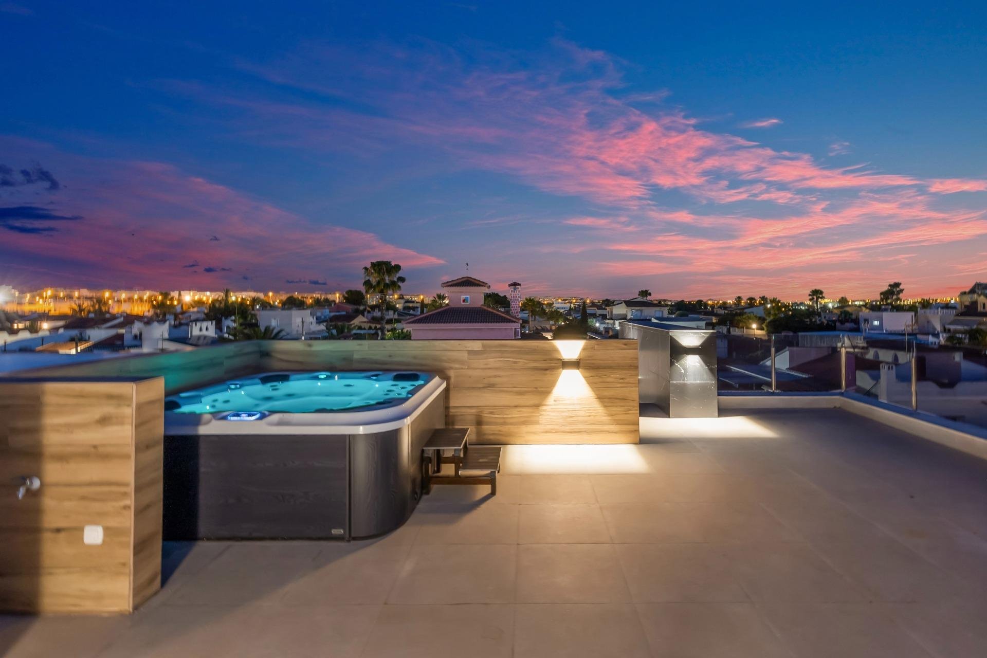 Resale - Villa - Torrevieja - Torreta florida