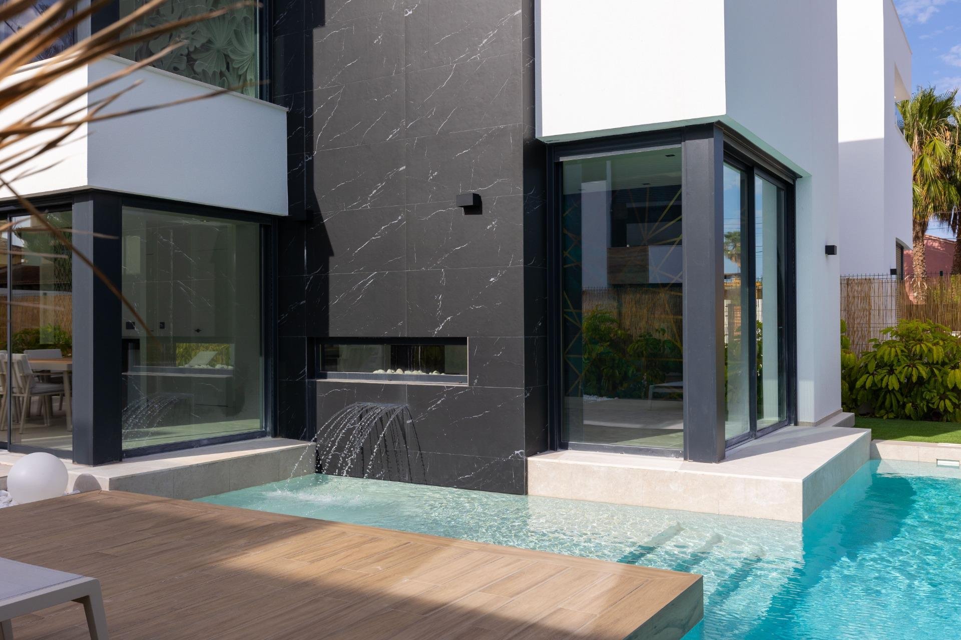 Resale - Villa - Torrevieja - Torreta florida