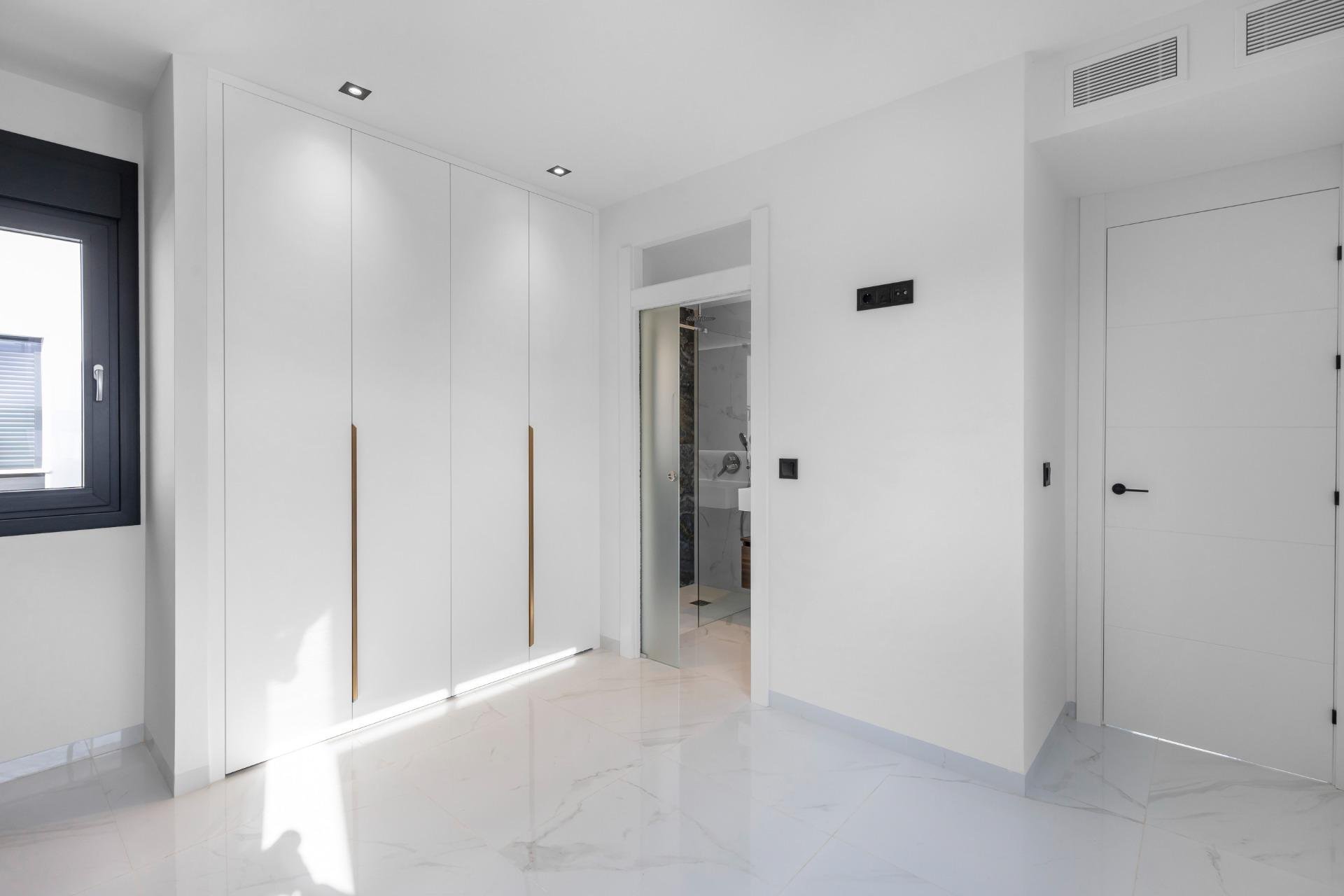 Resale - Villa - Torrevieja - Torreta florida