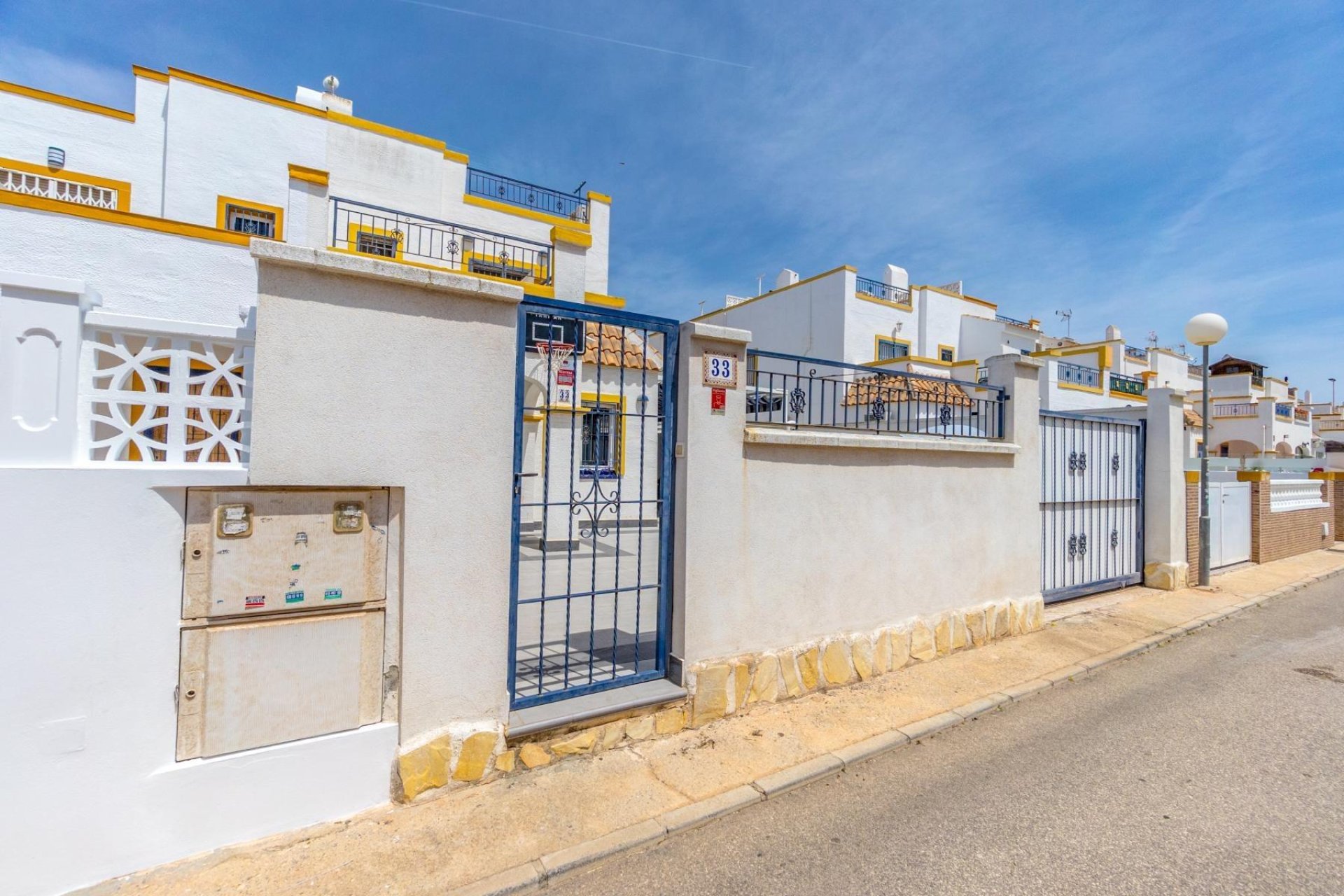 Reventa - Adosado - Torrevieja - Carrefour