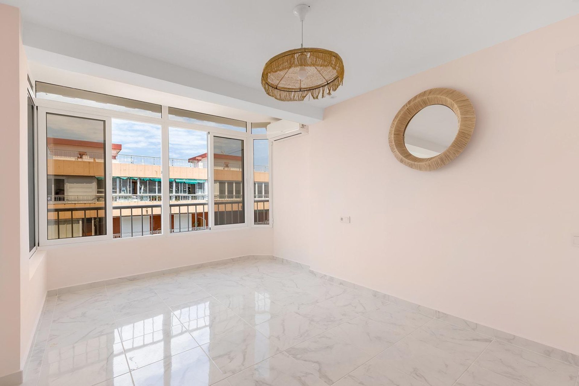 Reventa - Apartamento - Torrevieja - Acequion