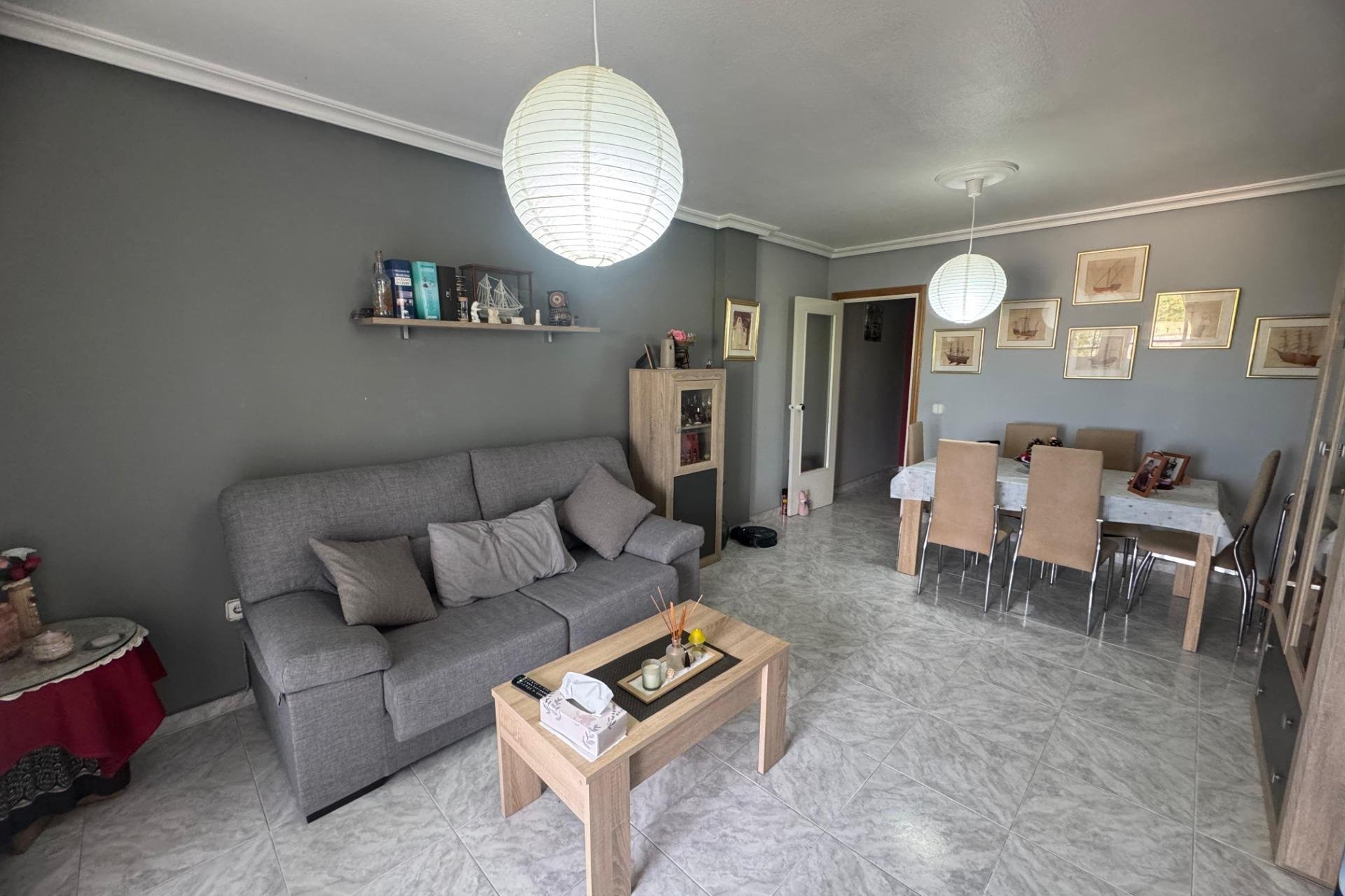 Reventa - Apartamento - Torrevieja - Acequion