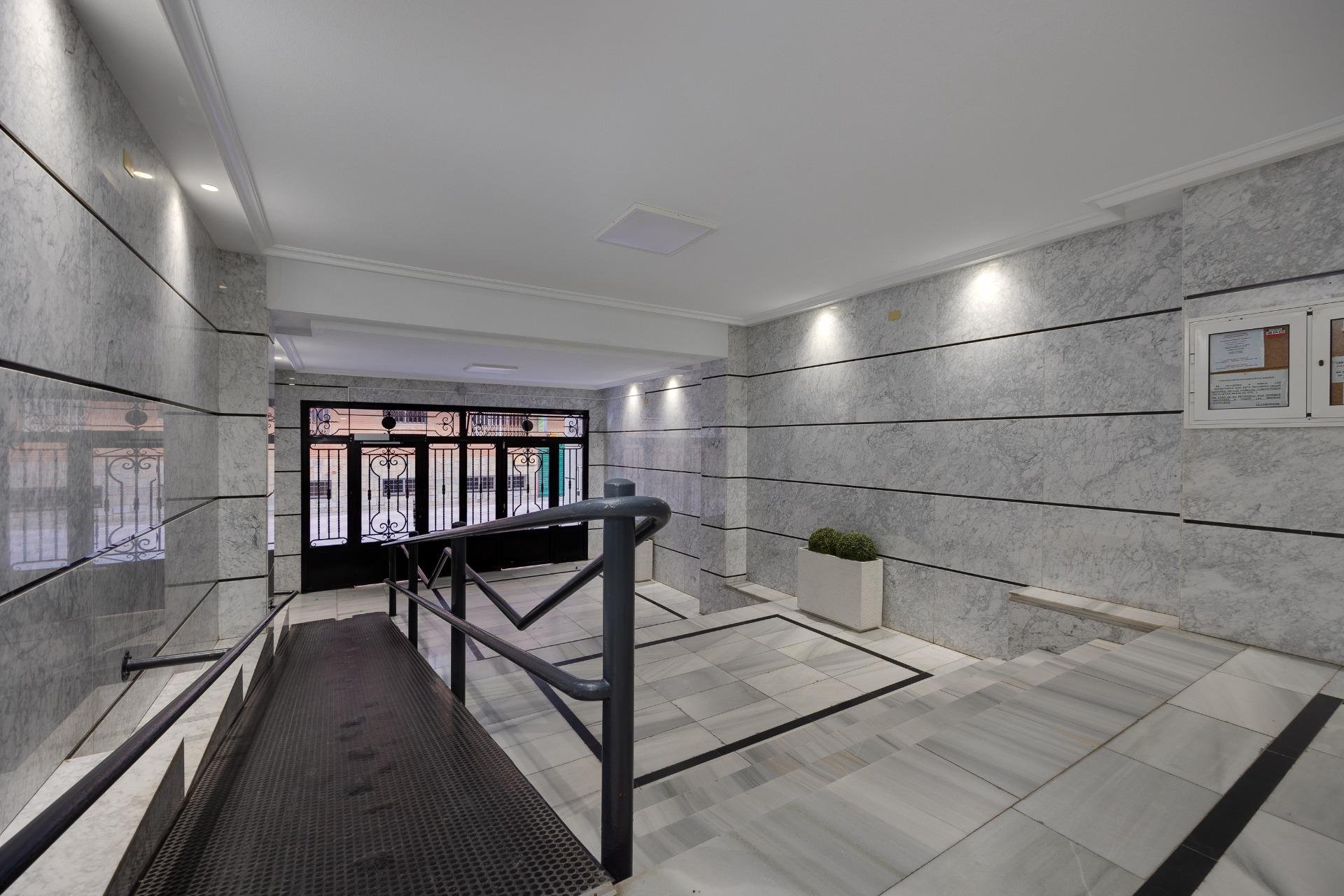 Reventa - Apartamento - Torrevieja - Acequion