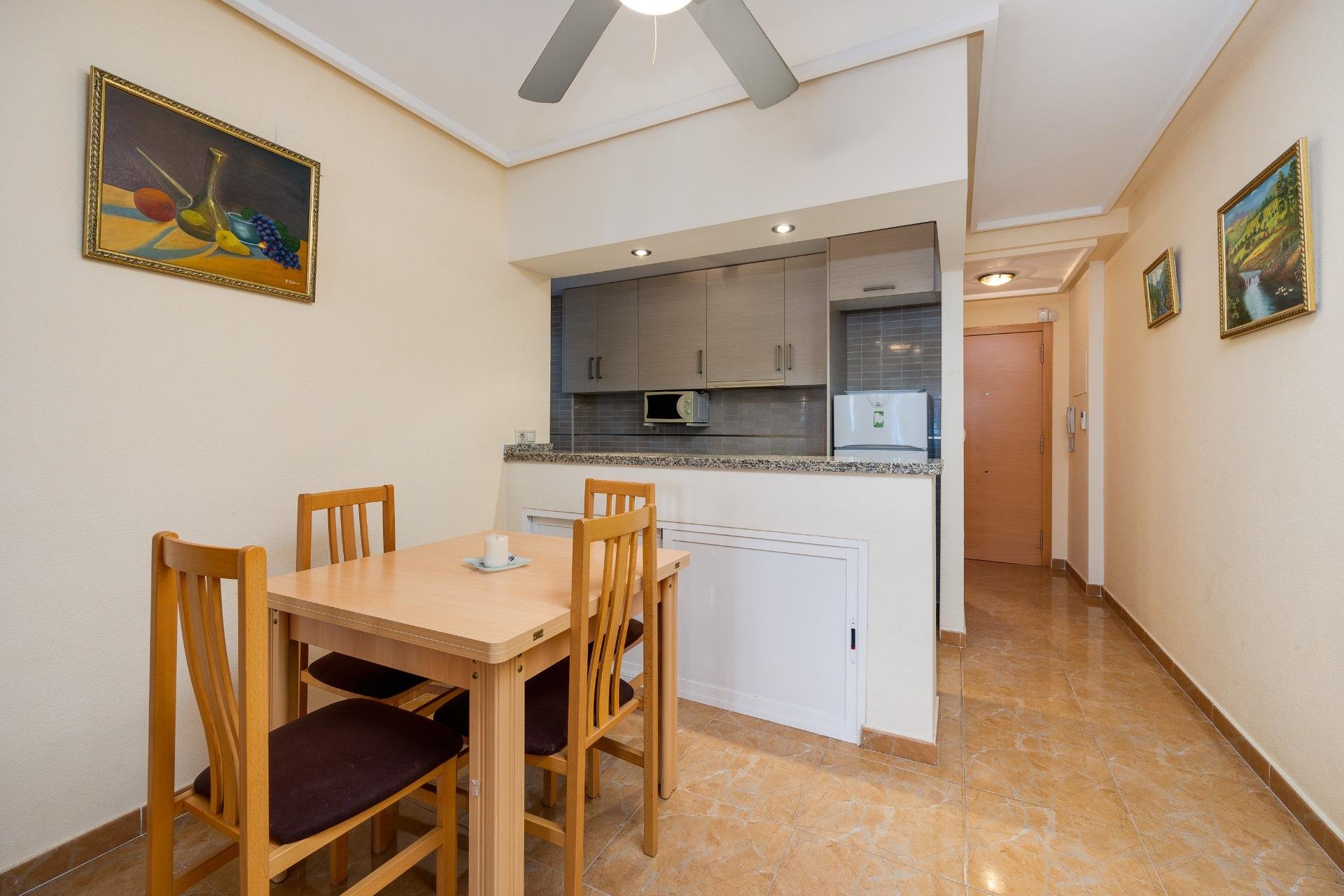 Reventa - Apartamento - Torrevieja - El molino