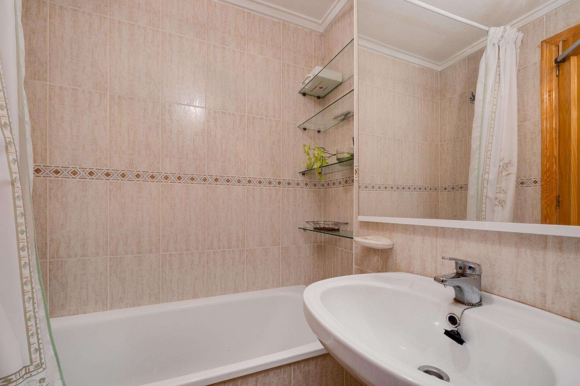 Reventa - Apartamento - Torrevieja - Habaneras