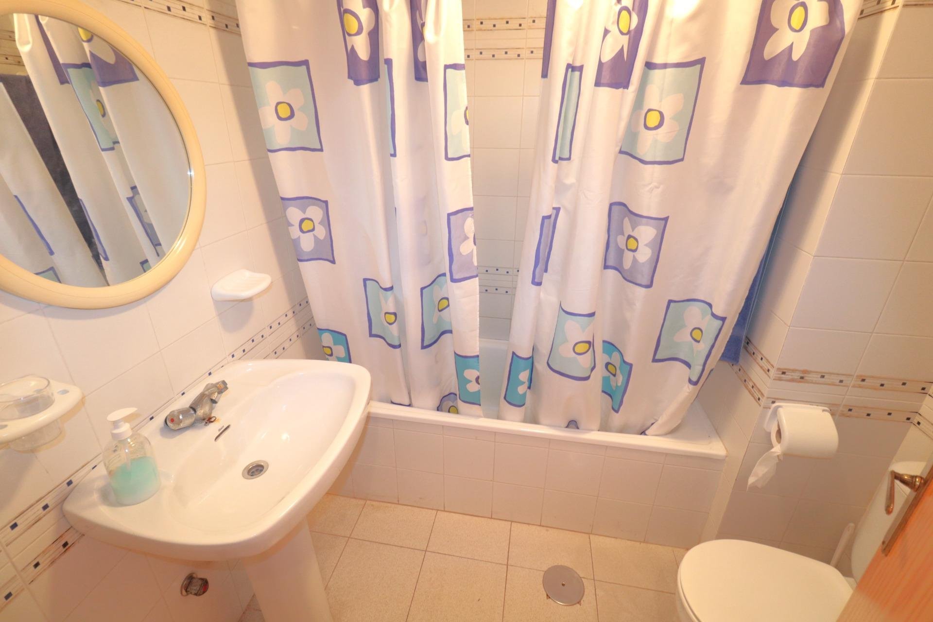 Reventa - Apartamento - Torrevieja - La veleta