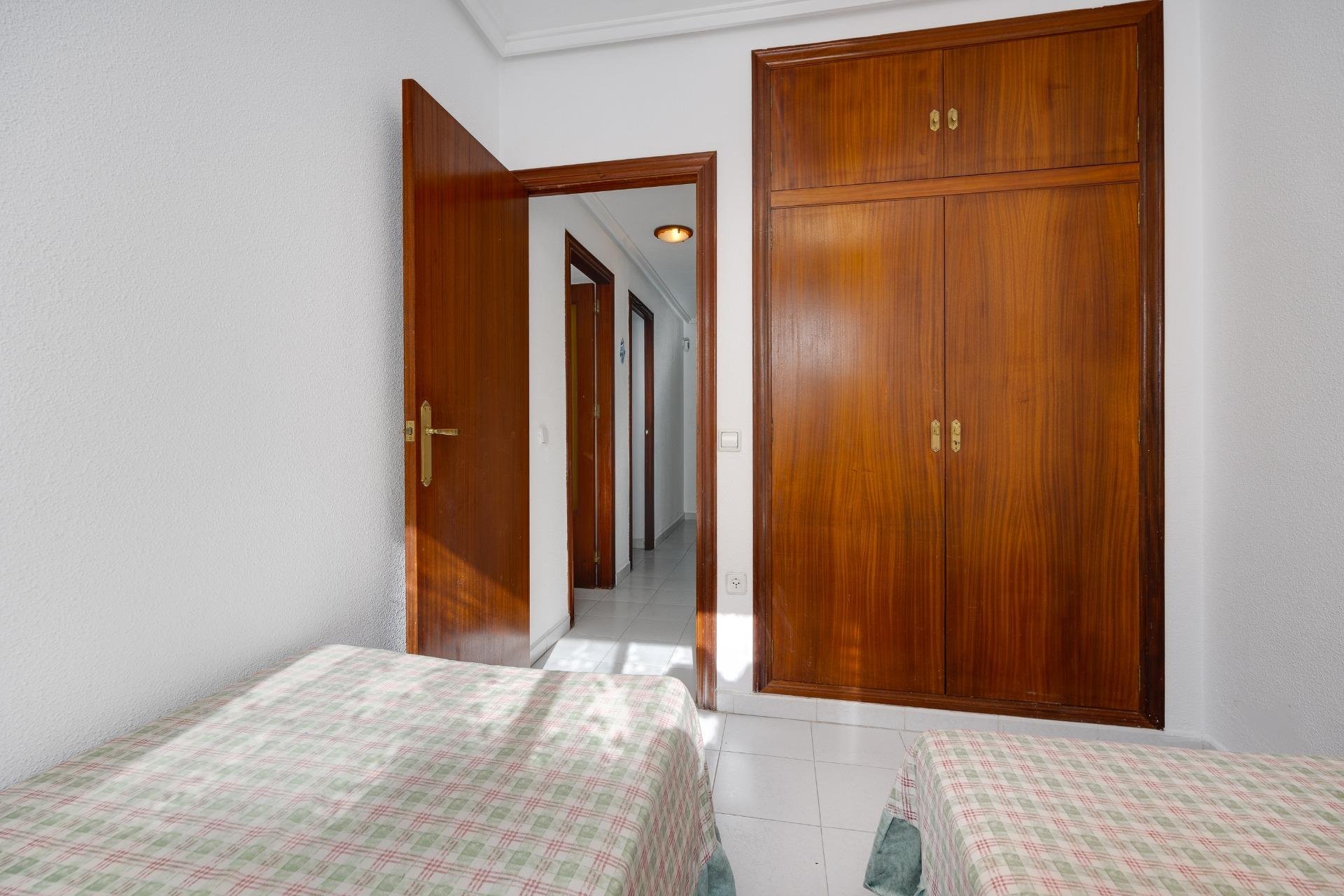 Reventa - Apartamento - Torrevieja - Las Piscinas Naturales