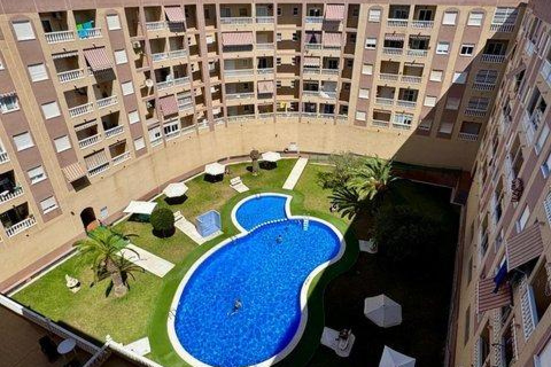 Reventa - Apartamento - Torrevieja - Parque de las Naciones