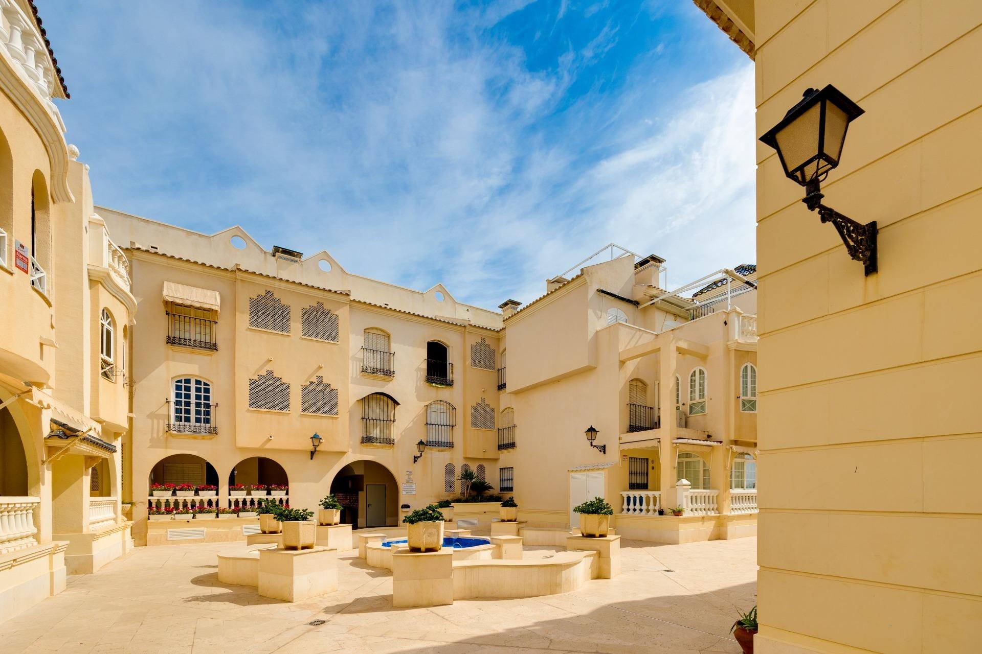 Reventa - Apartamento - Torrevieja - Playa de los Locos