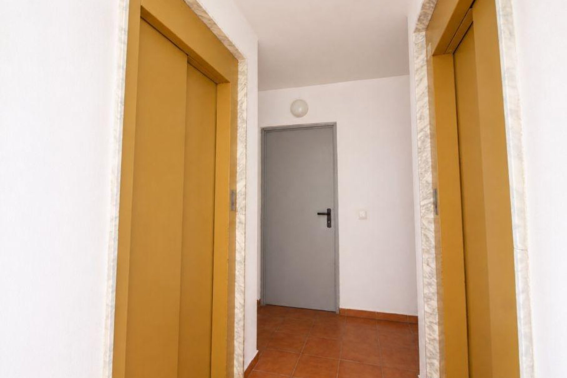 Reventa - Apartamento - Torrevieja - Playa de los Locos