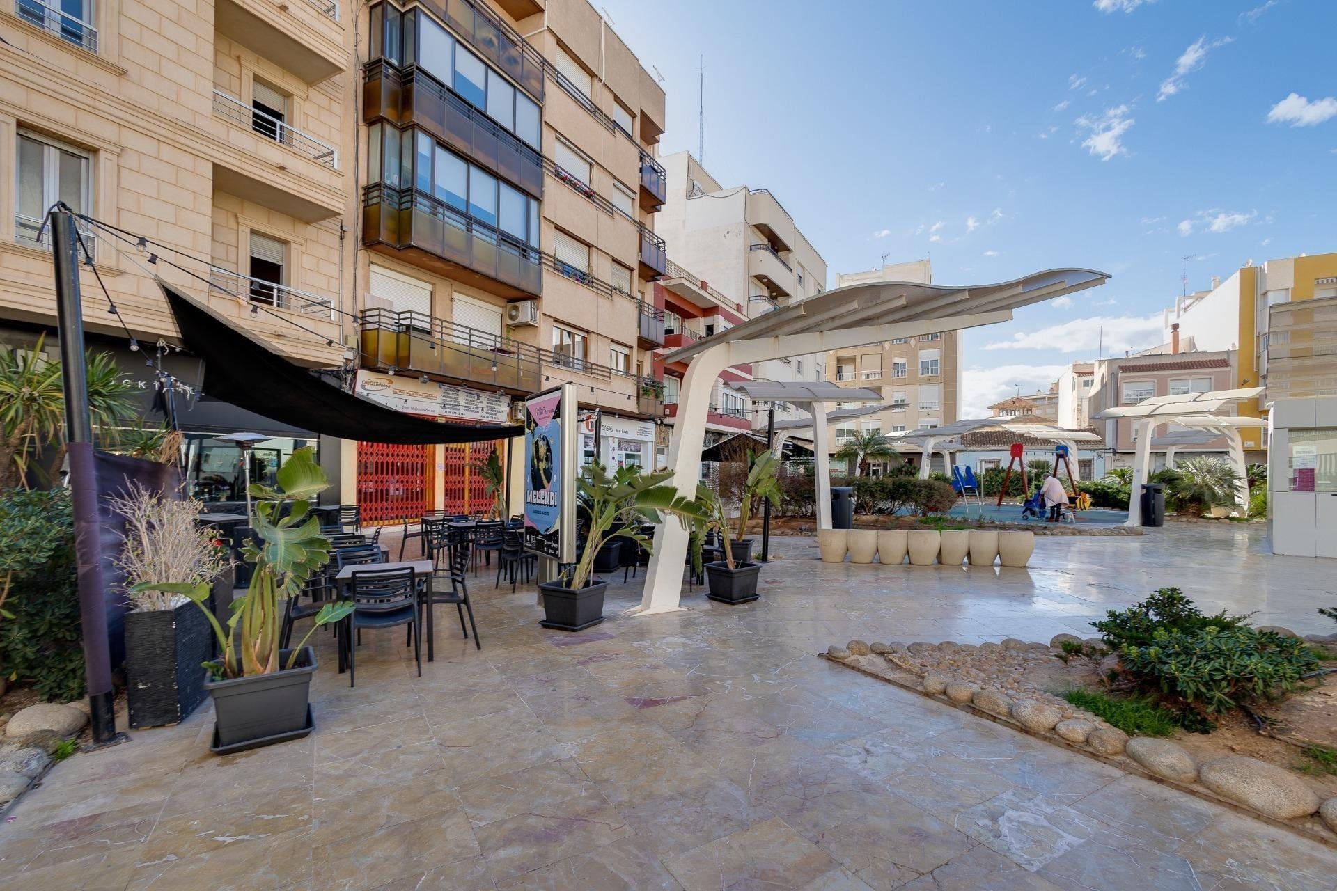 Reventa - Apartamento - Torrevieja - Playa de los Locos